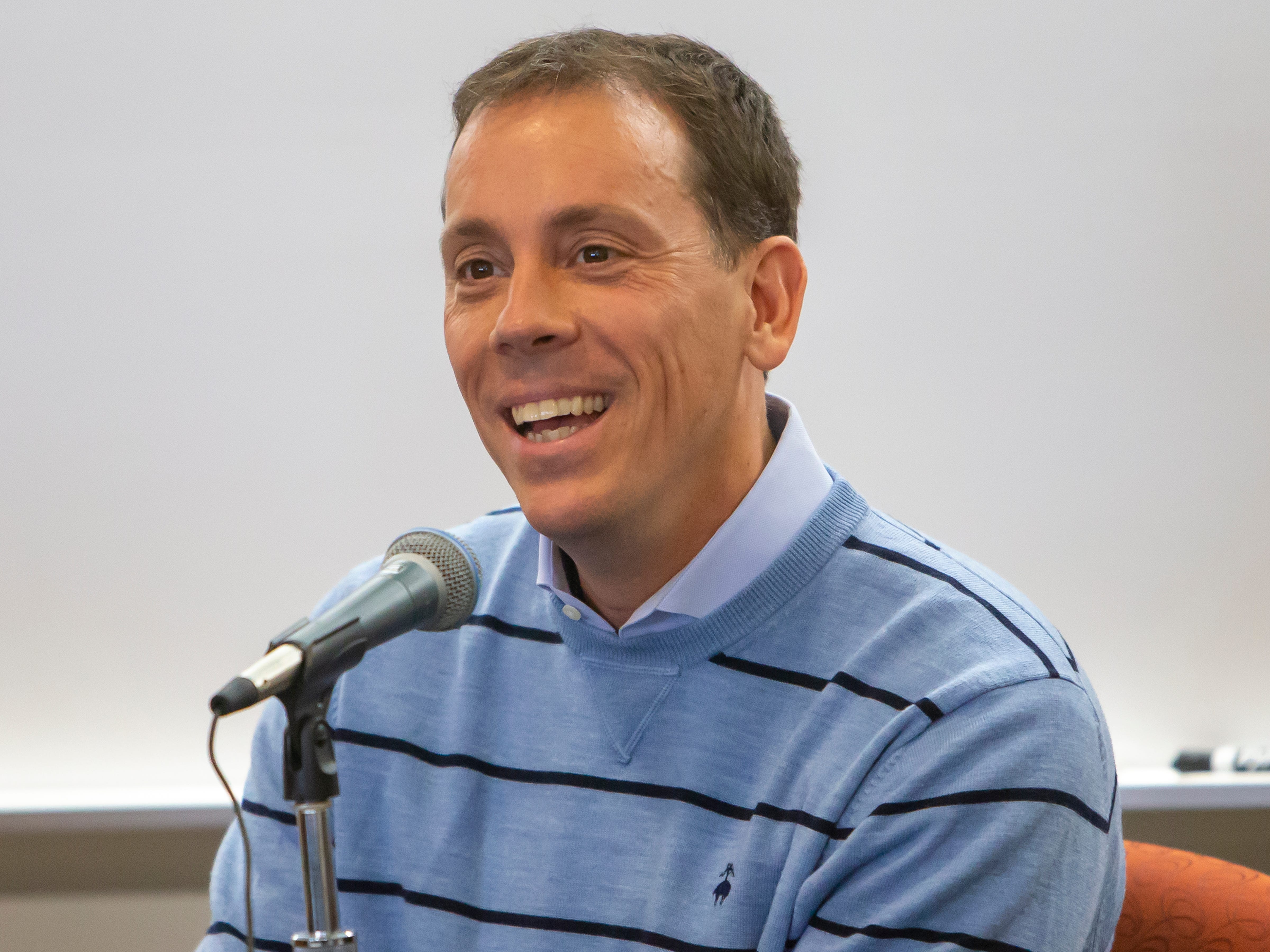 Politico, Axios Founder, UWO Grad Jim VandeHei Visits, Talks Fake News