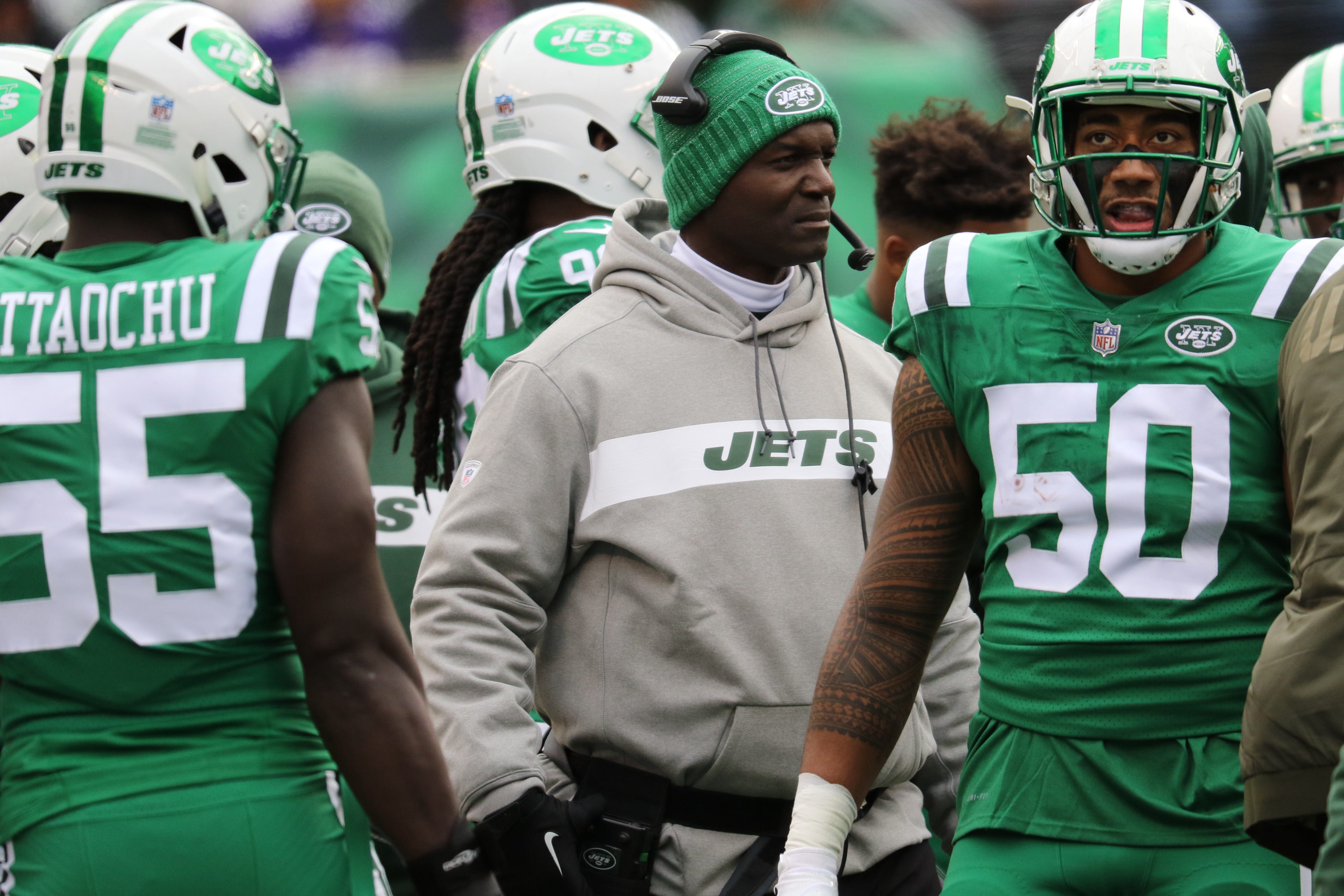 New York Giants defensive end Leonard Williams (99) warms up before an NFL  football game against the New York Jets on Sunday, Nov. 10, 2019, in East  Rutherford, N.J. (Brad Penner/AP Images