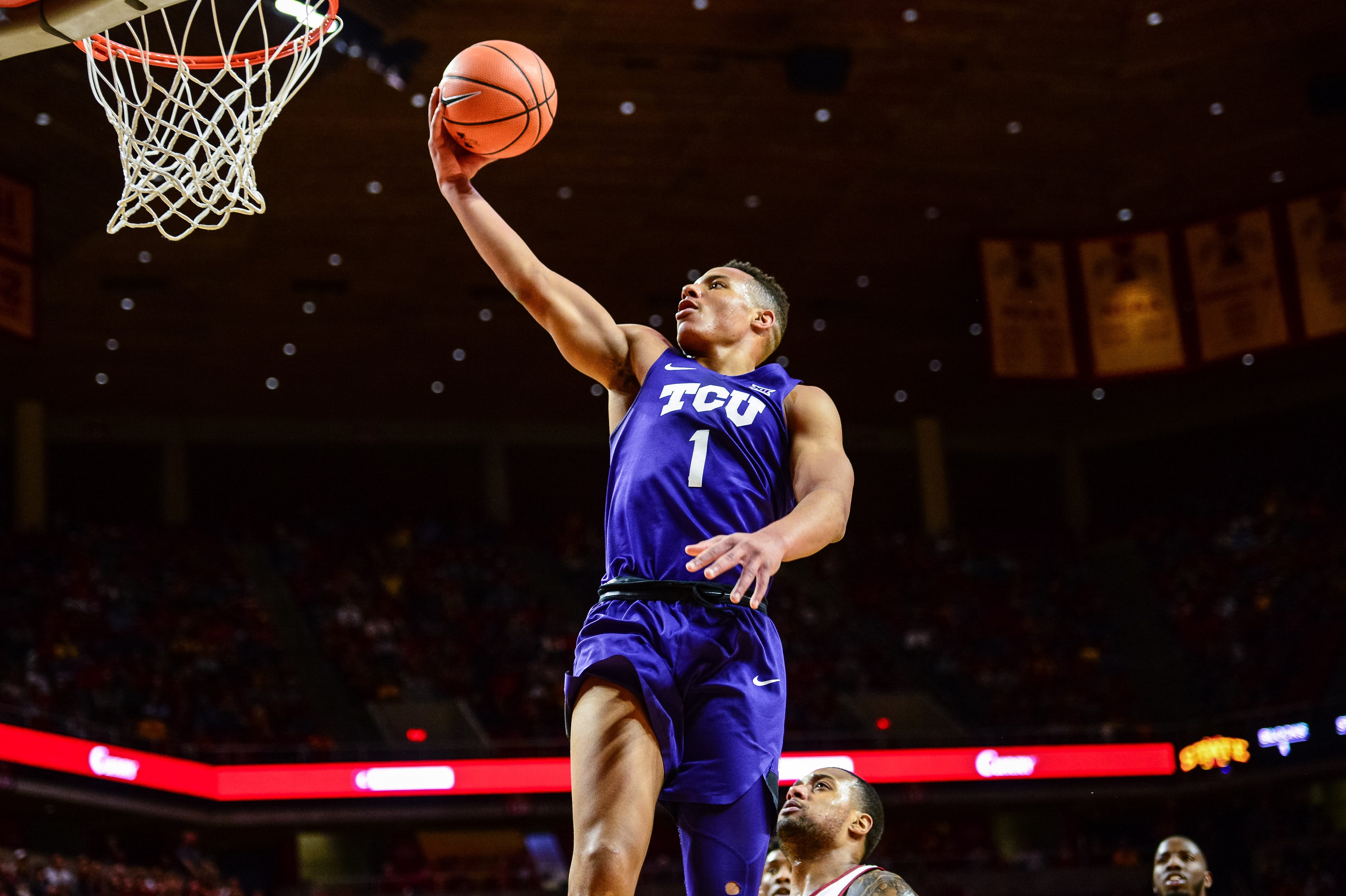 desmond bane dunk