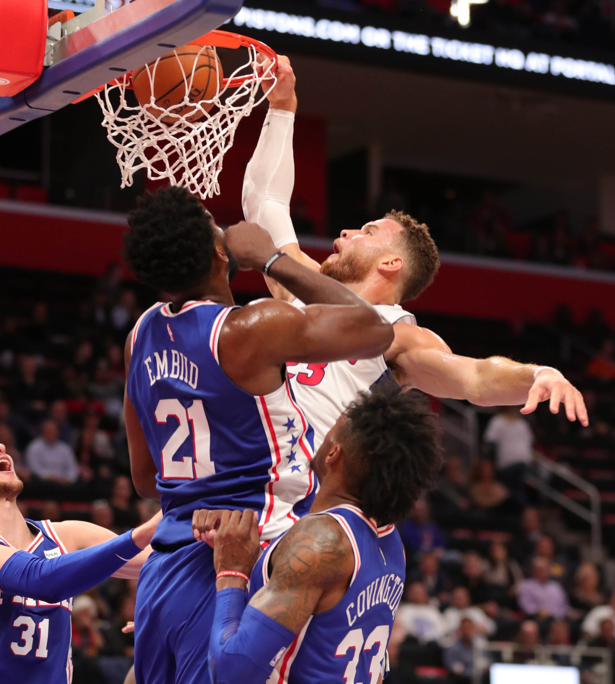 joel embiid dunk