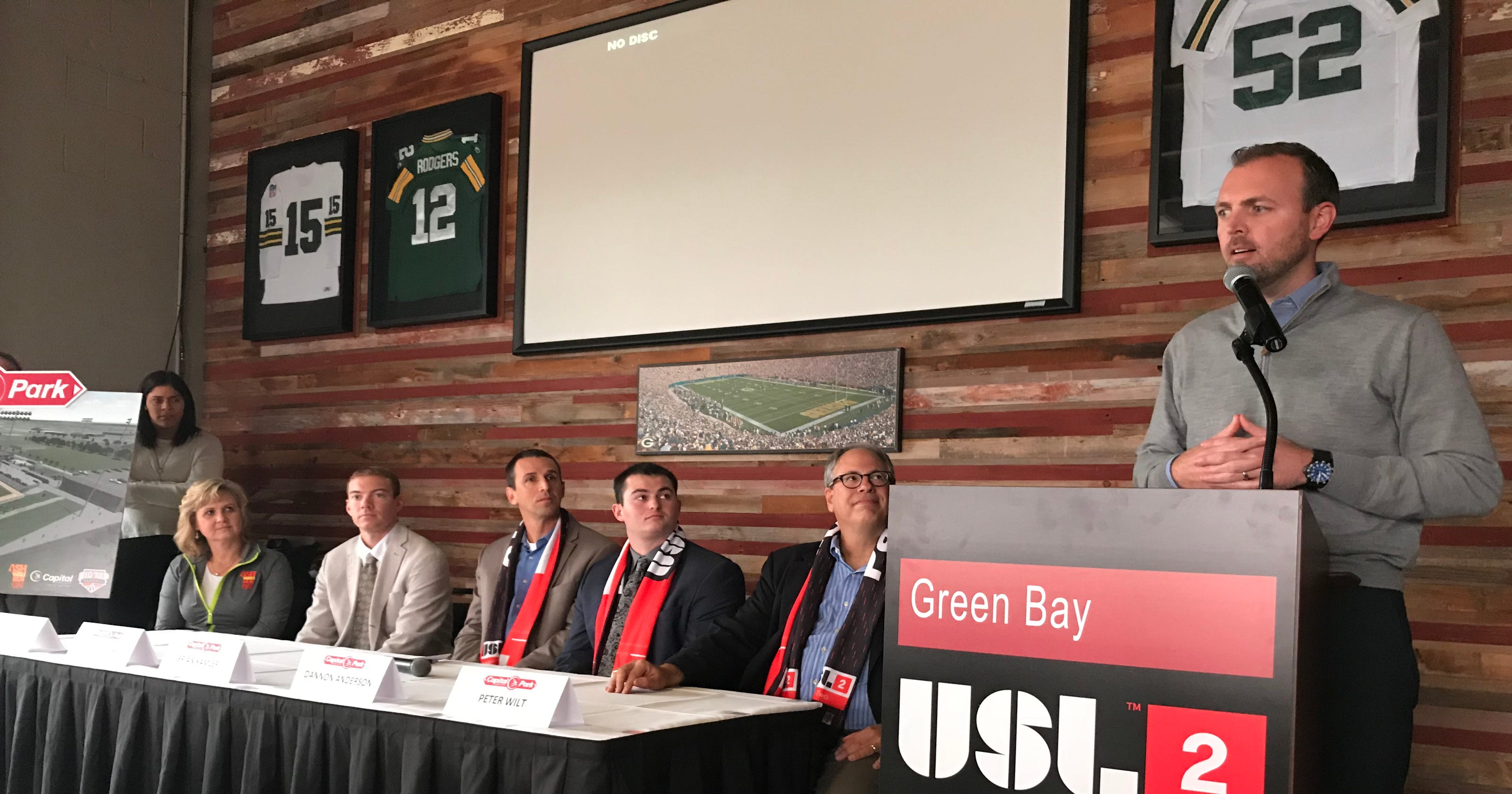 Pro Soccer Arrives Usl League 2 To Play In Ashwaubenon