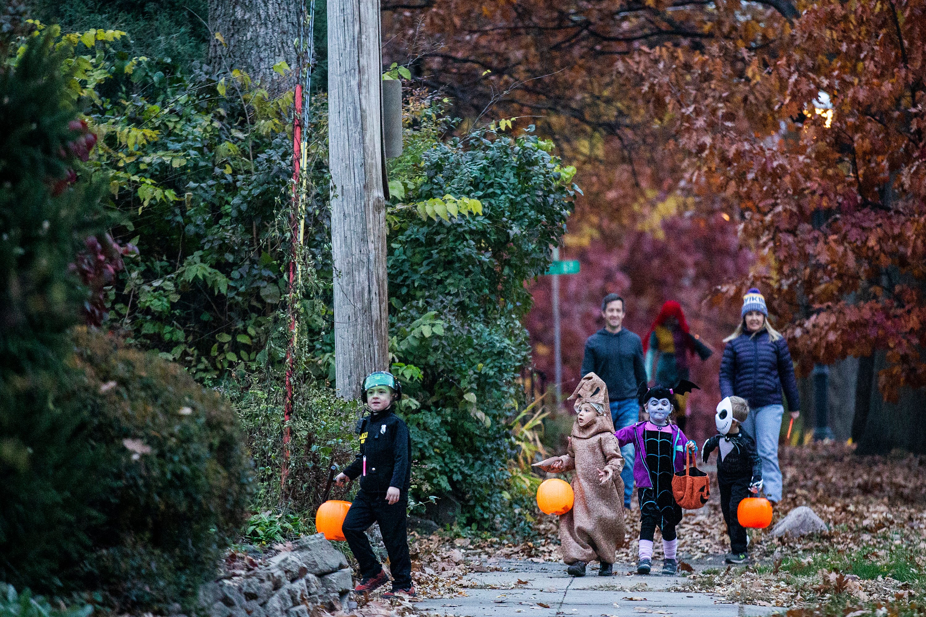 Halloween: Why Des Moines Goes Trick-or-treating On Beggars' Night