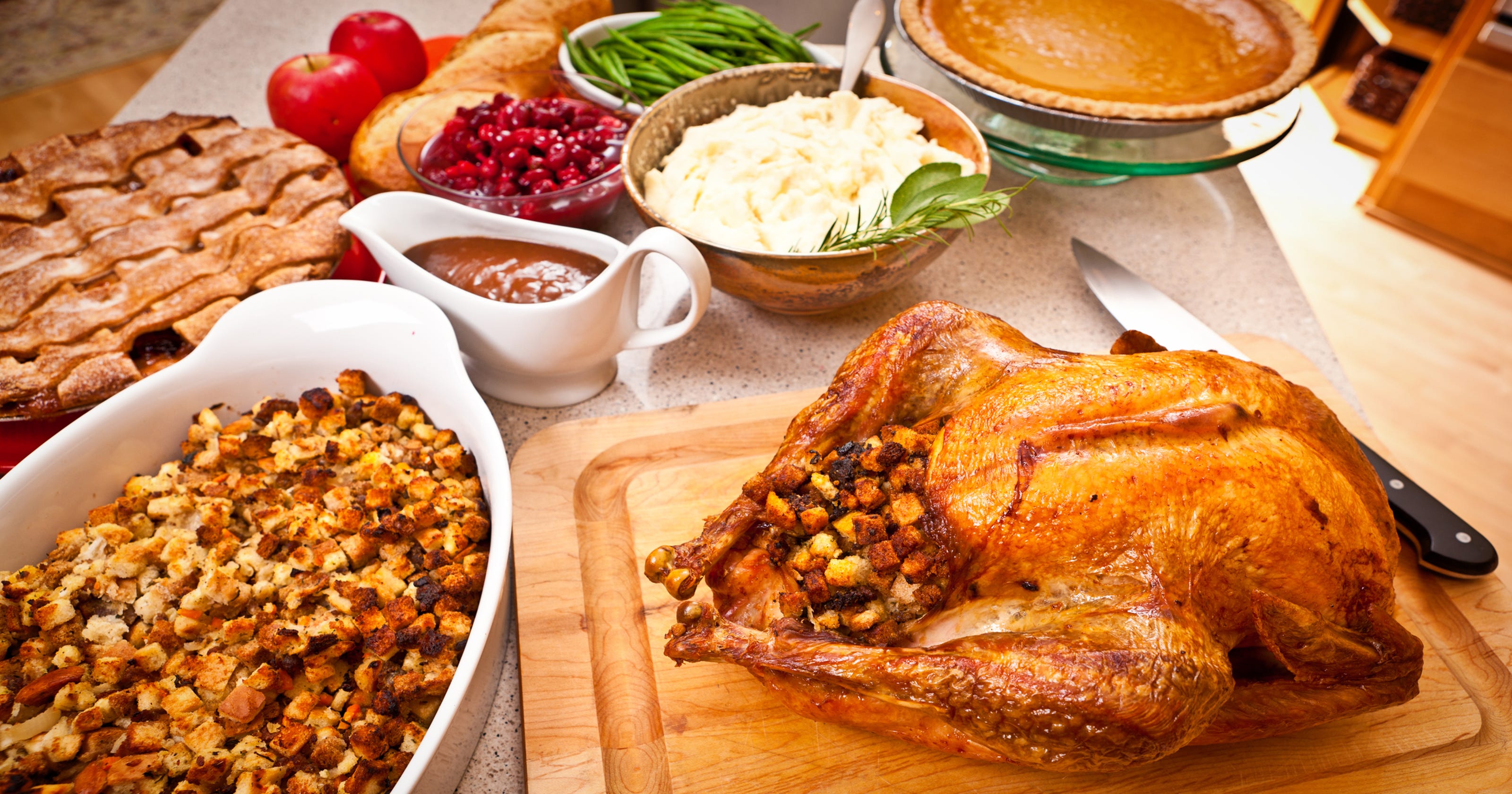 Thanksgiving dinner Best cooking tips, easy recipes from Robin Miller