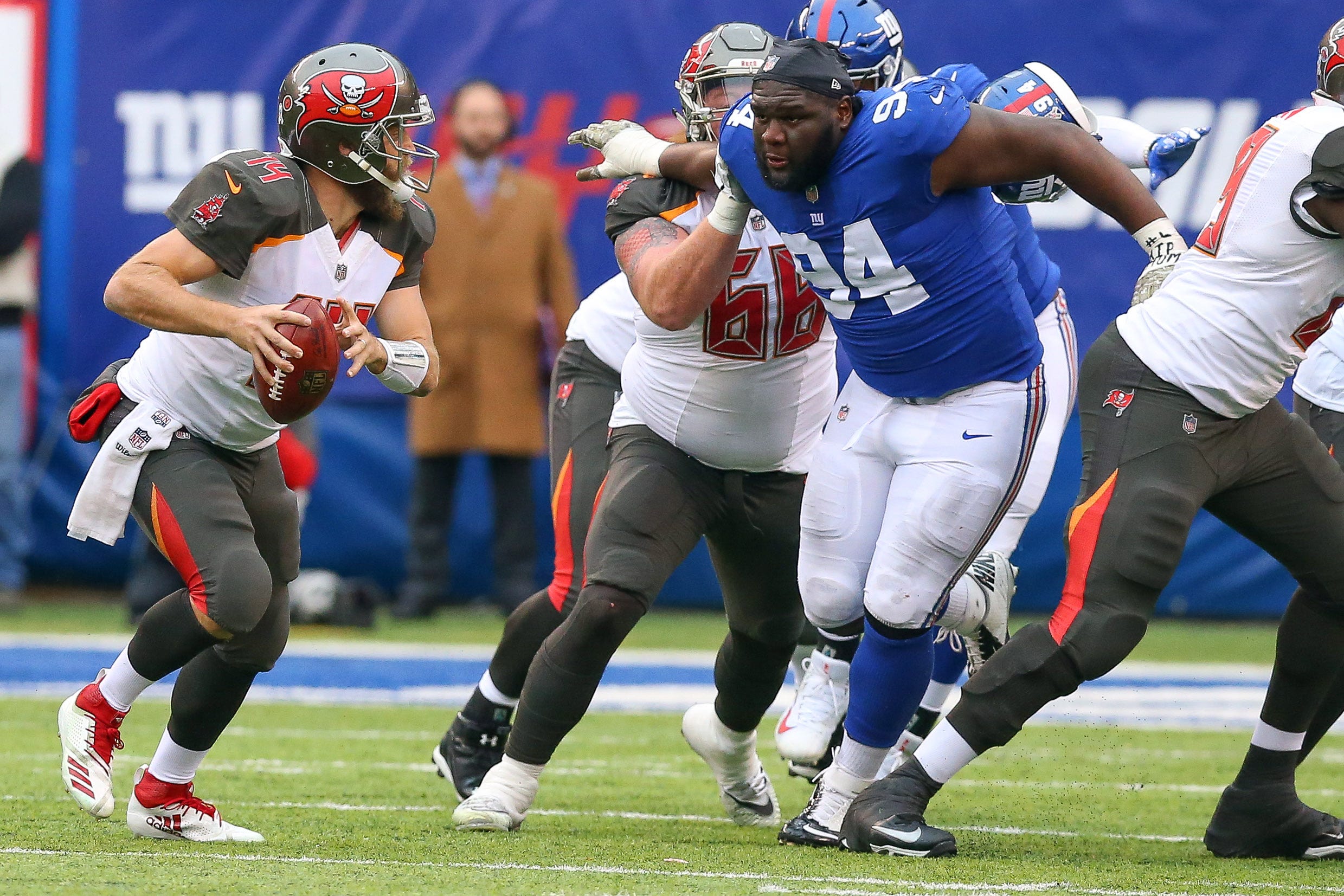 NY Giants Back In Playoff Hunt After Beating Bucs ... Seriously