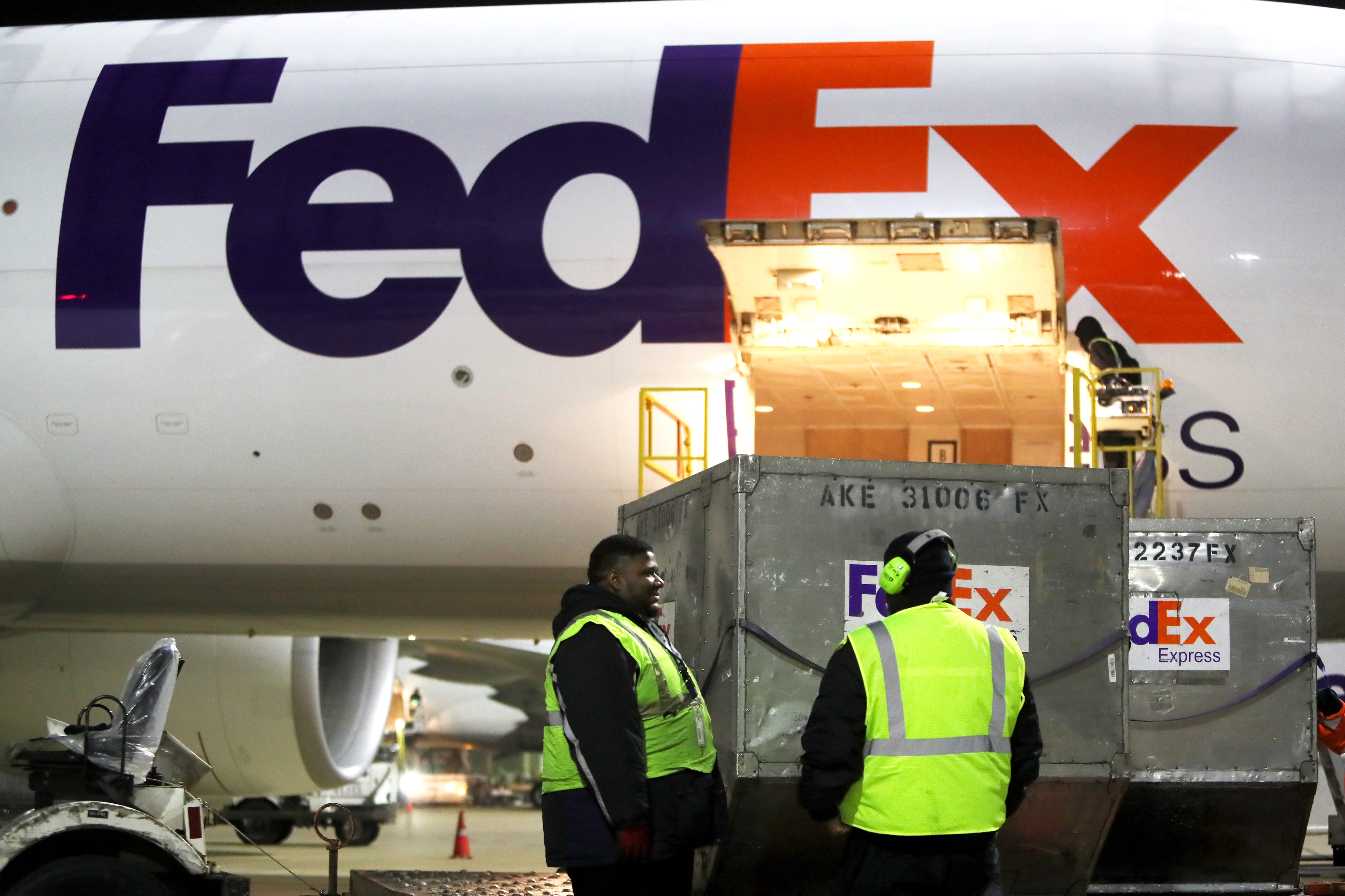 fedex dropbox