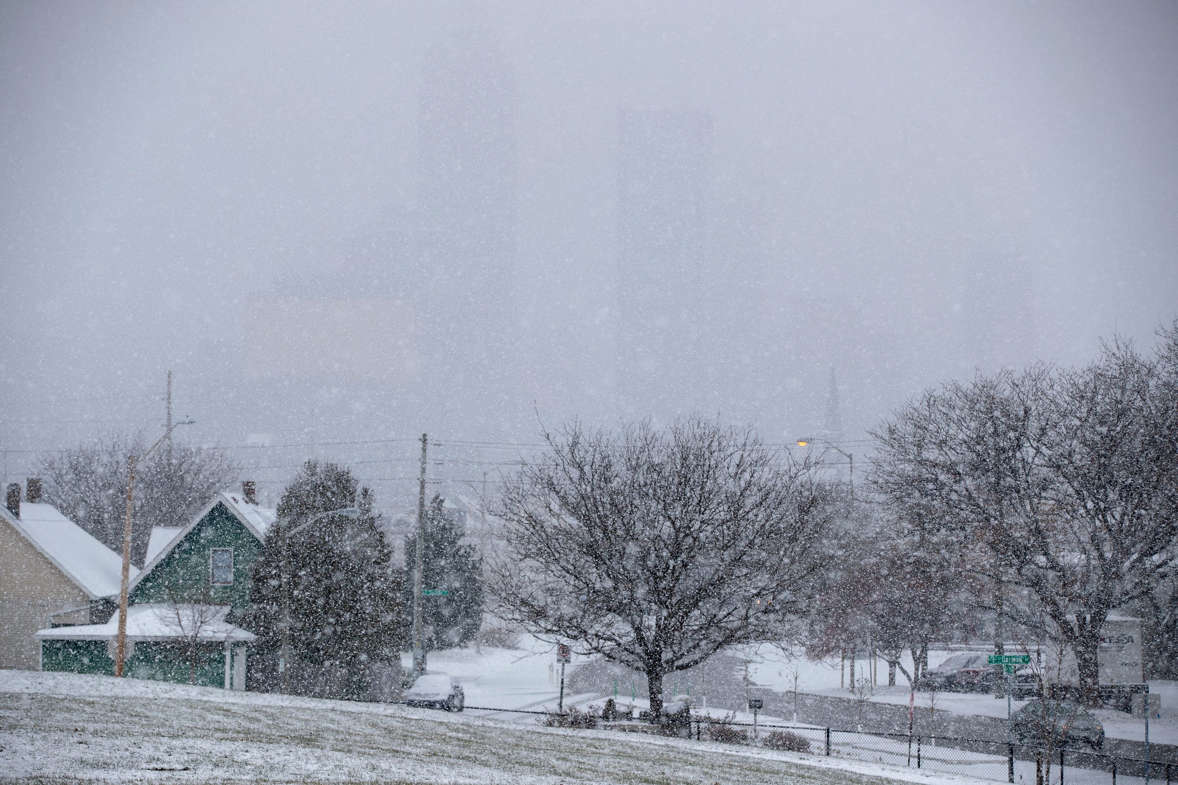 Indianapolis Snow Storm Forecast: Accumulation, Roads, What We Know