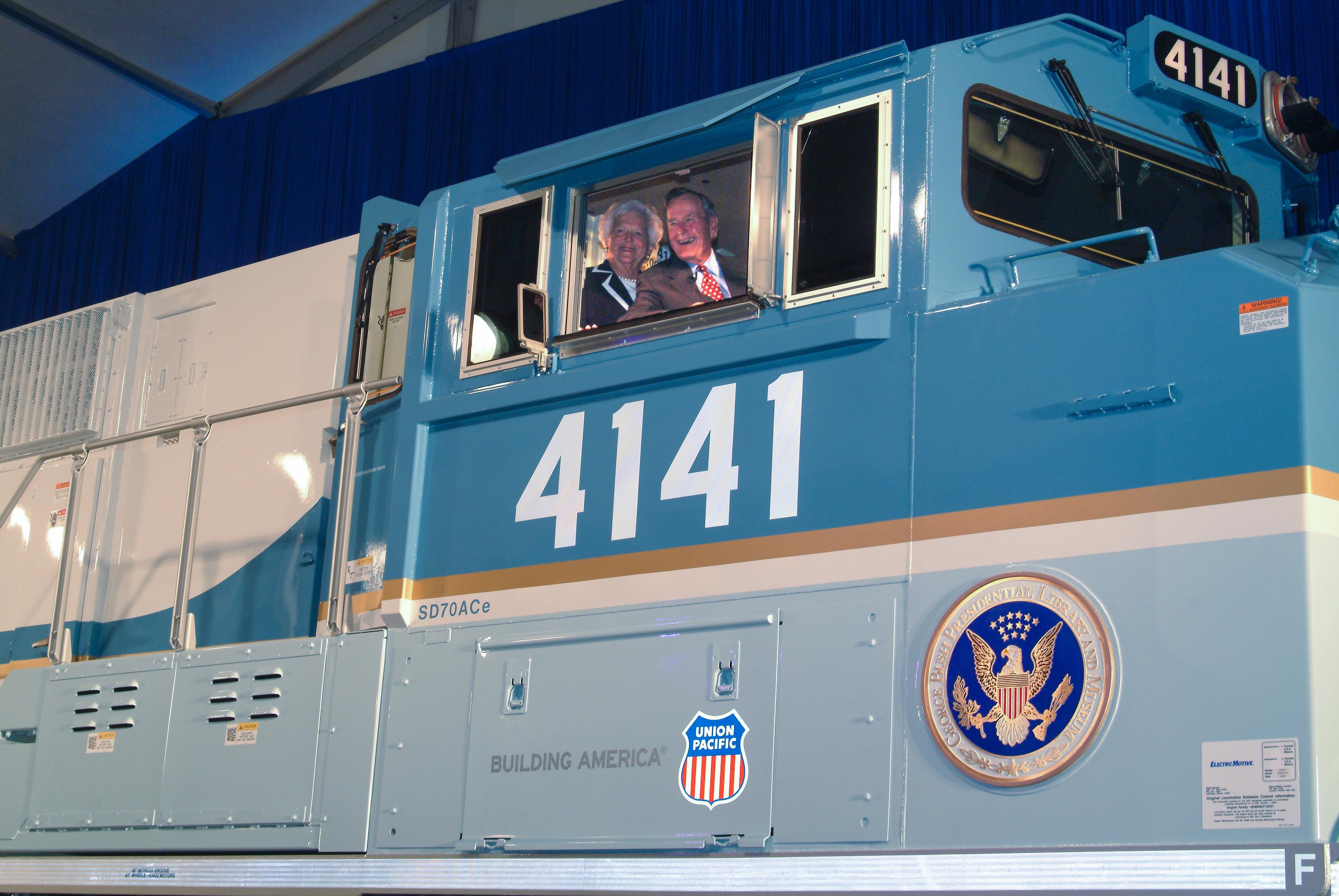 George HW Bush Funeral Train Ushers Former President To Resting Place   F9b64f37 3b24 4551 A1c0 Dda68bb32bef Img Up Media 4141 Bushes 