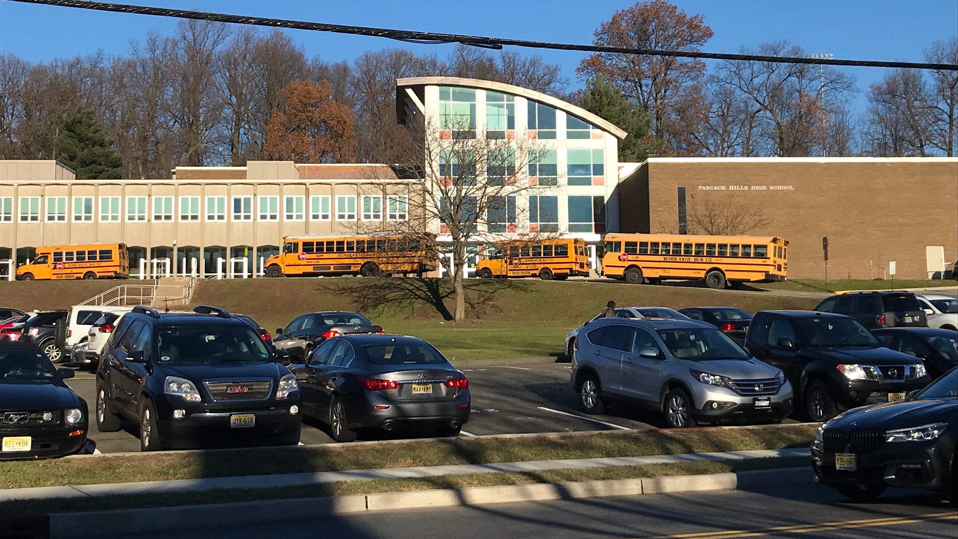 Pascack Hills High School COVID-19 case prompts switch to remote