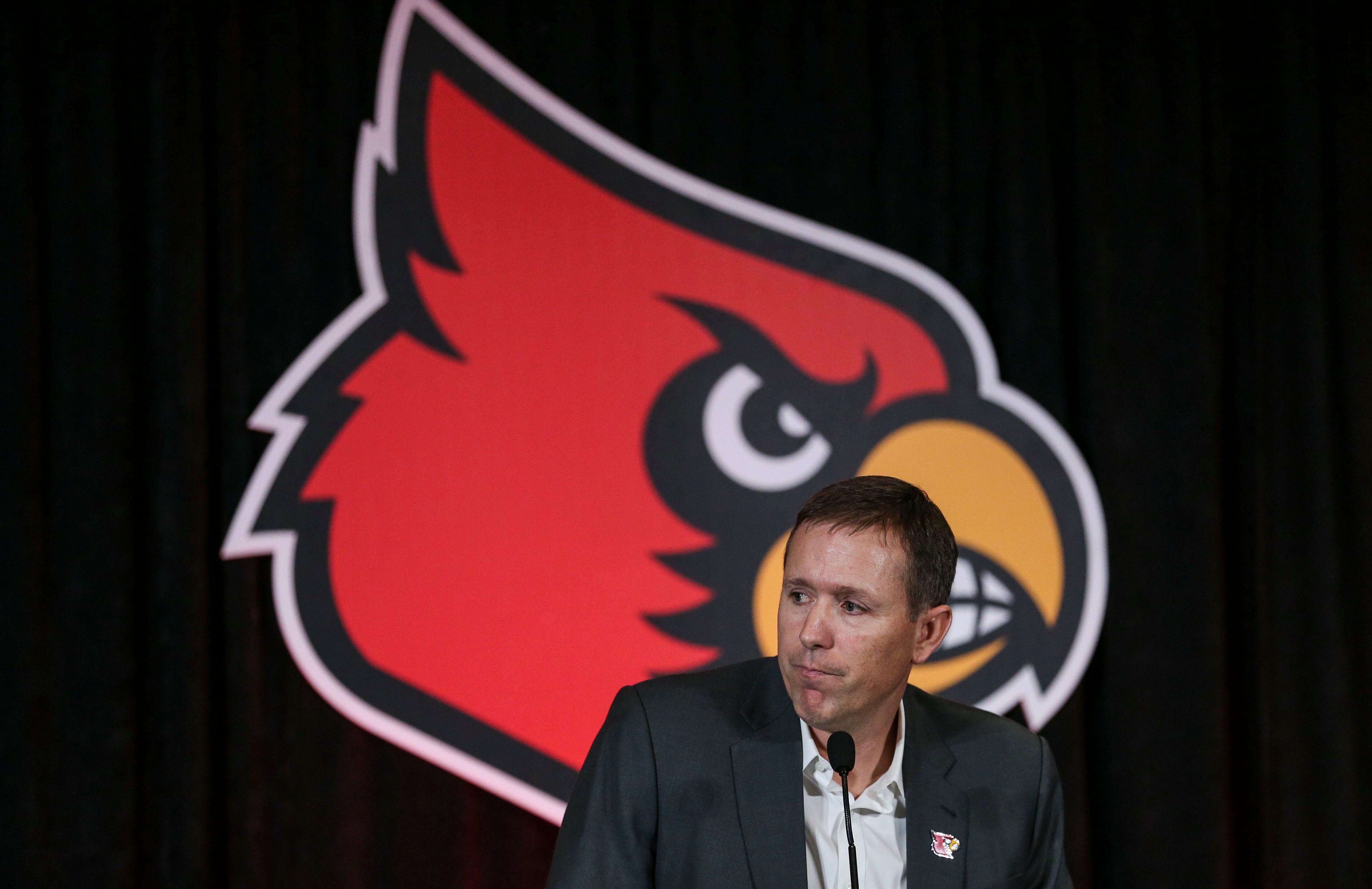 cincinnati-football-coach-scott-satterfield-record-salary-more