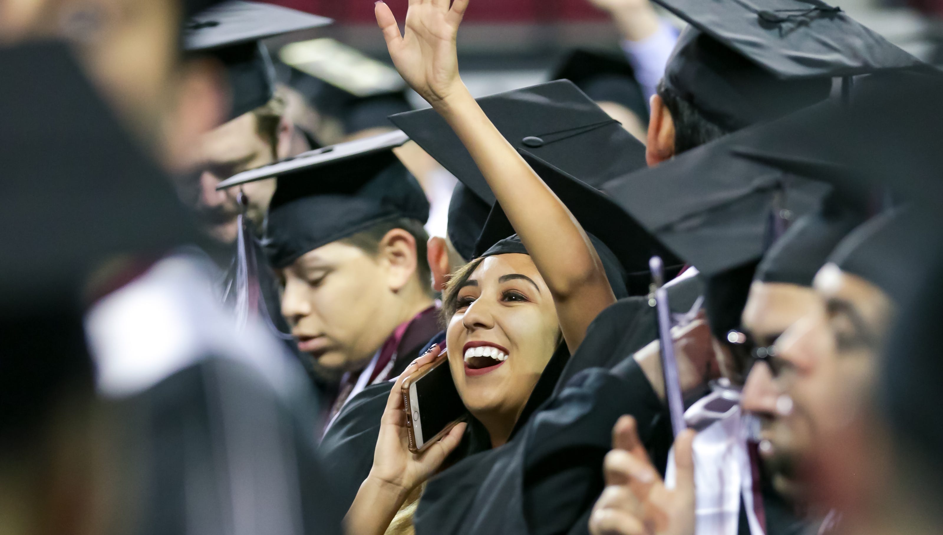 NMSU fall commencement graduates 1,200 students