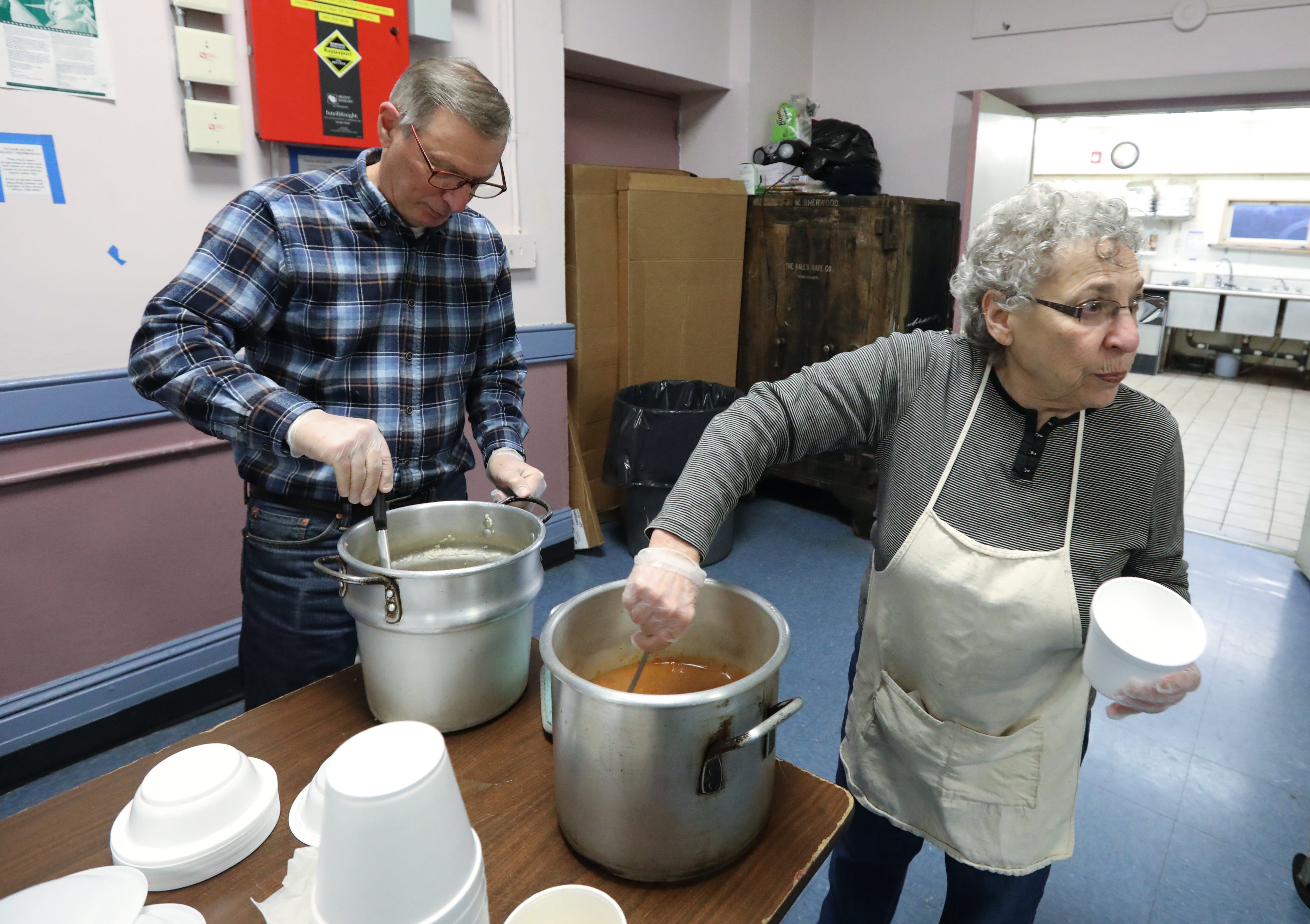 Rockland Nonprofit To Grant 6 000 To 12 Local Food Pantries