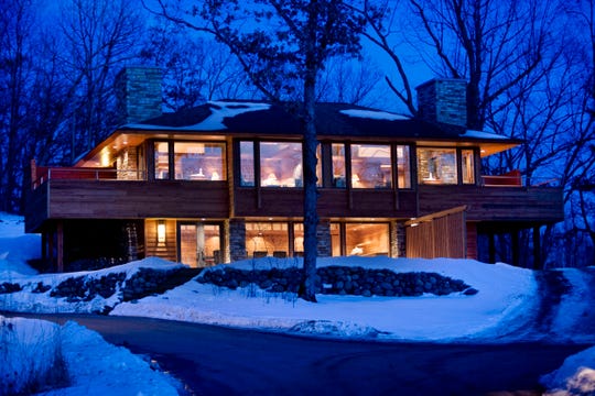 Cozy Cabins For A Winter Getaway In Wisconsin