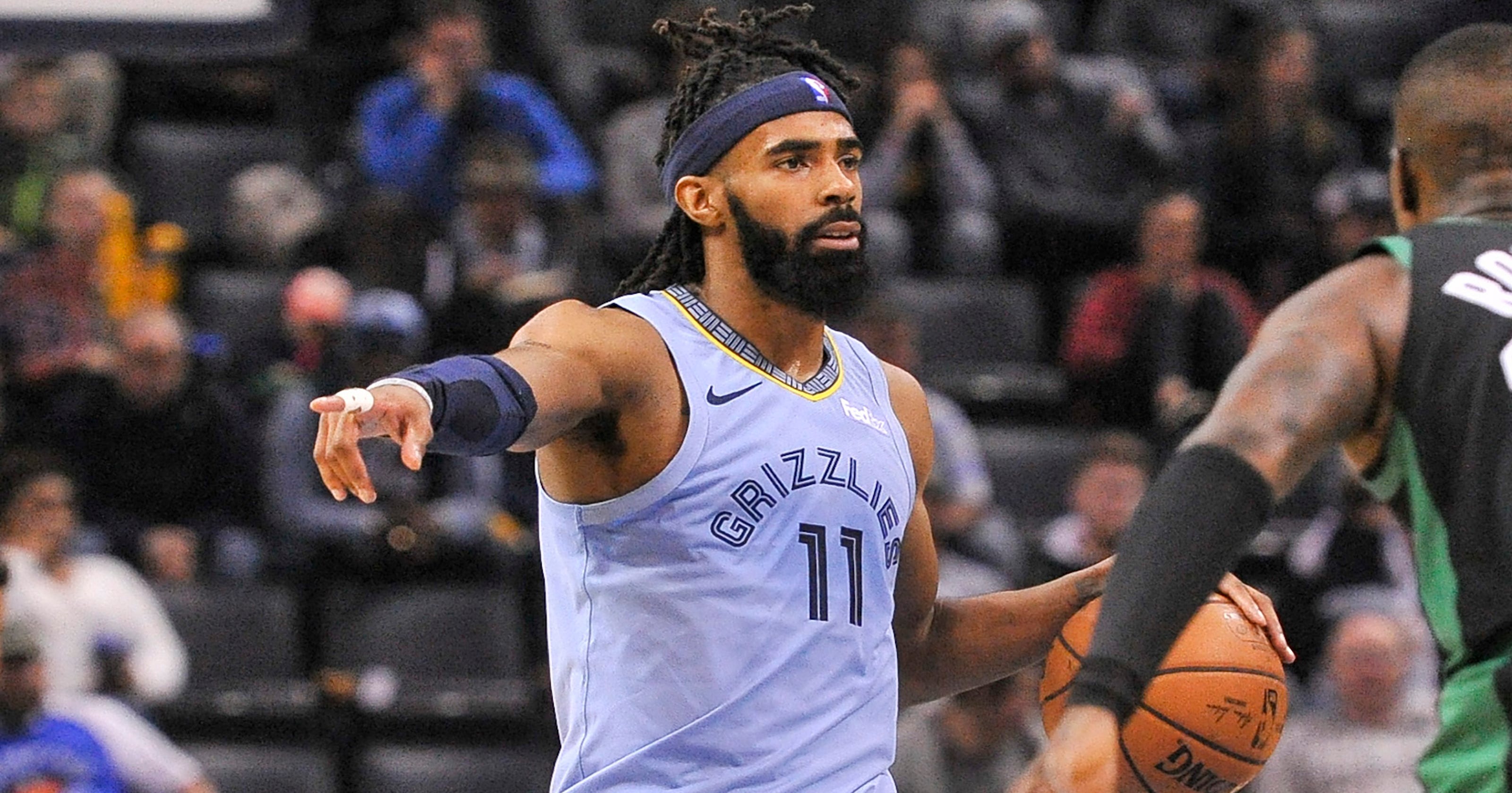 Grizzlies coach blasts refs Mike Conley doesn't get respect