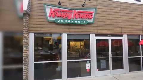 Krispy Kreme On Cumberland First Store In Knoxville With Ice Cream