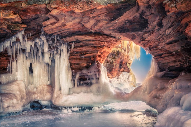 Lake S Superior S Ontario Ice Caves Named 2019 Travel Spot   9851fbb3 De82 4e9b 96ef C0d1b48c838e GettyImages 467970794 