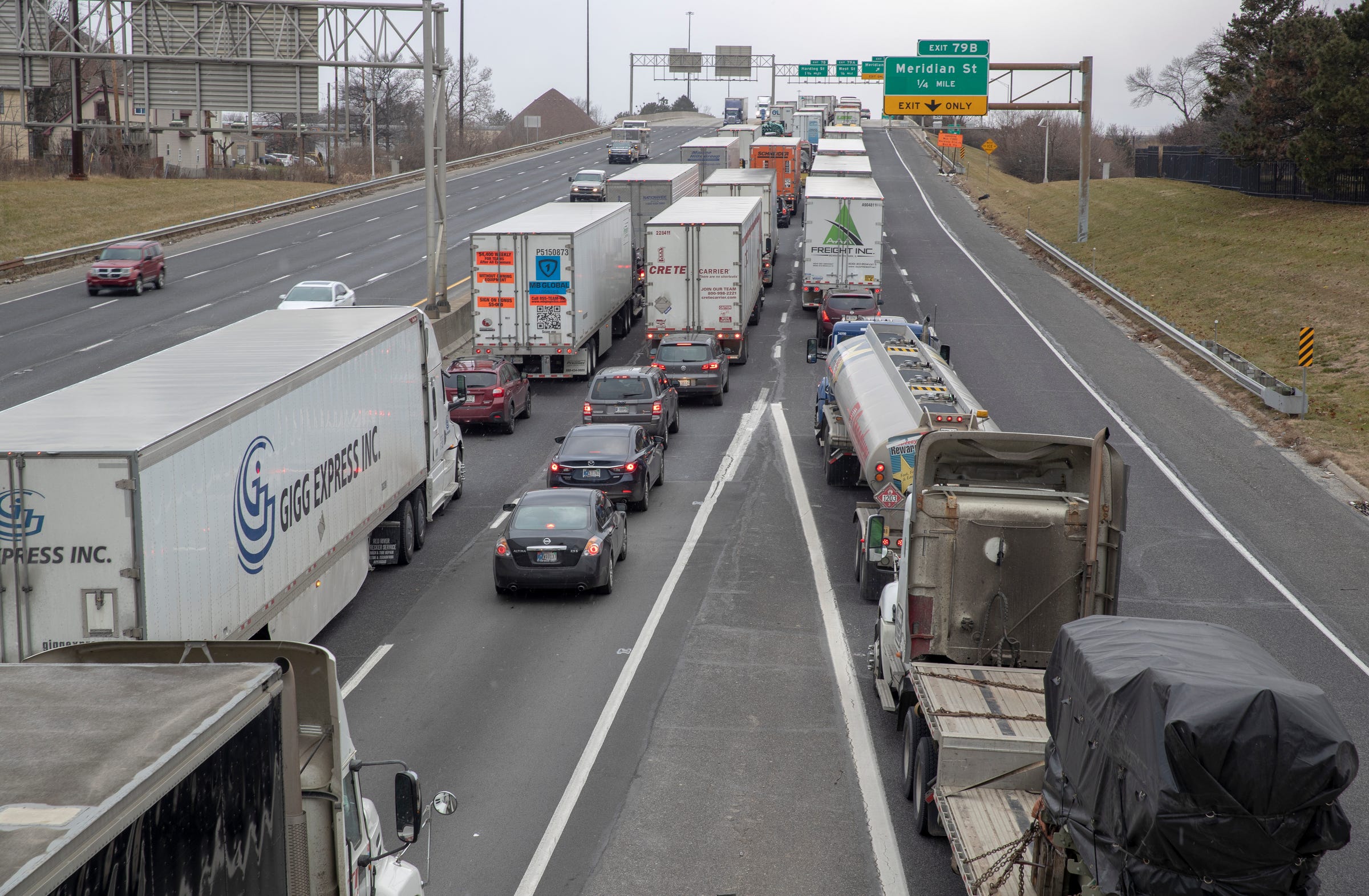 Indianapolis Traffic: Westbound I-70 Reopen After 10-vehicle Crash