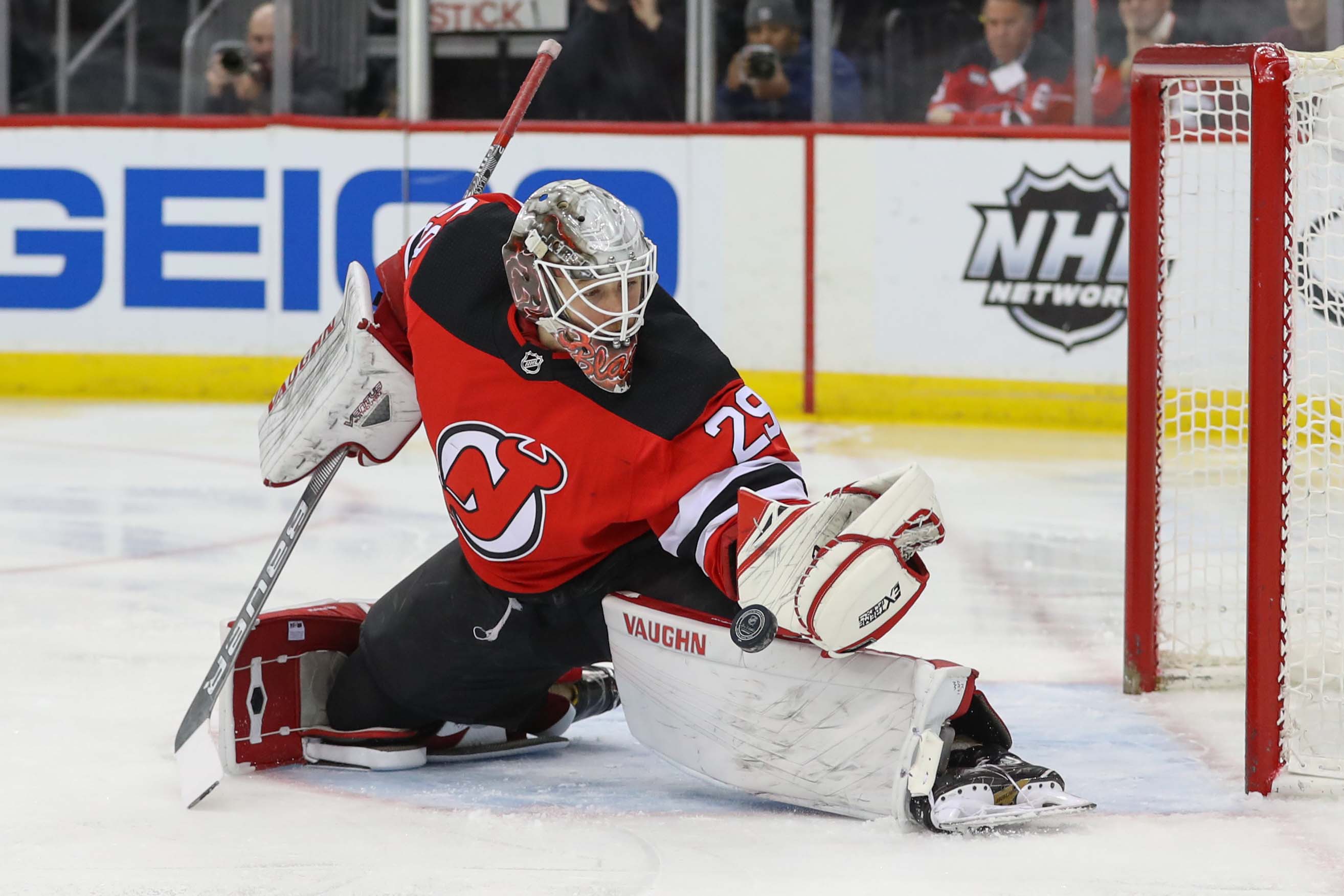 NJ Devils: The Biggest Challenge Facing Mackenzie Blackwood