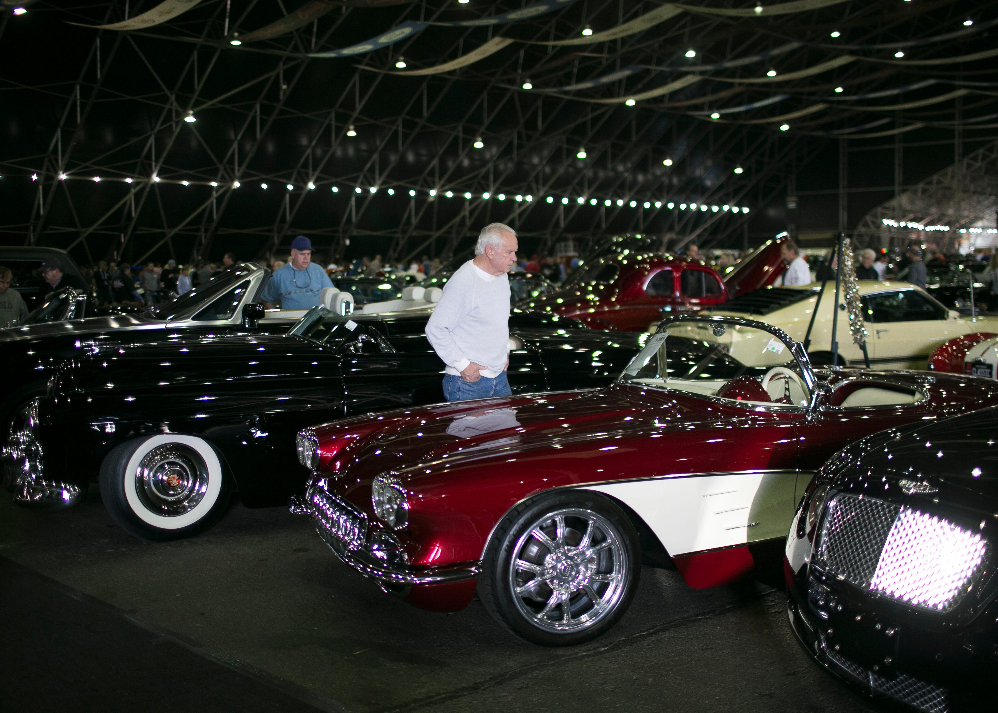 Where To Watch The 2020 Barrett-Jackson Scottsdale Auction On TV