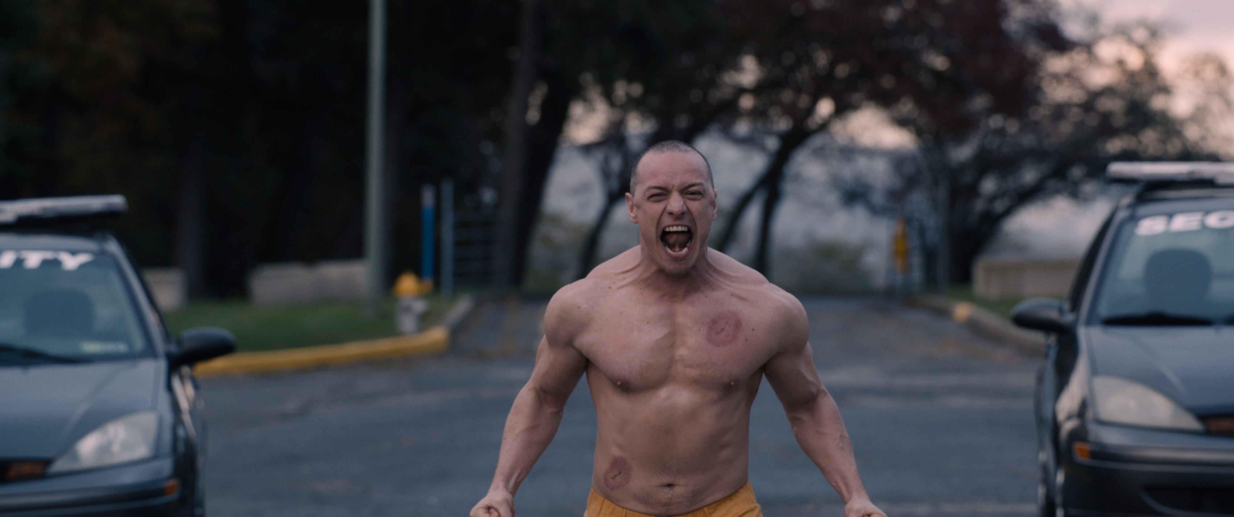 Vlucht Leeuw garage Glass': How James McAvoy got into Beast mode for a muscular villain