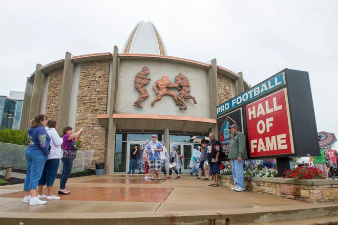 Ultimate Nfl Historian Shares Stories Of 42 Years At Hall Of Fame