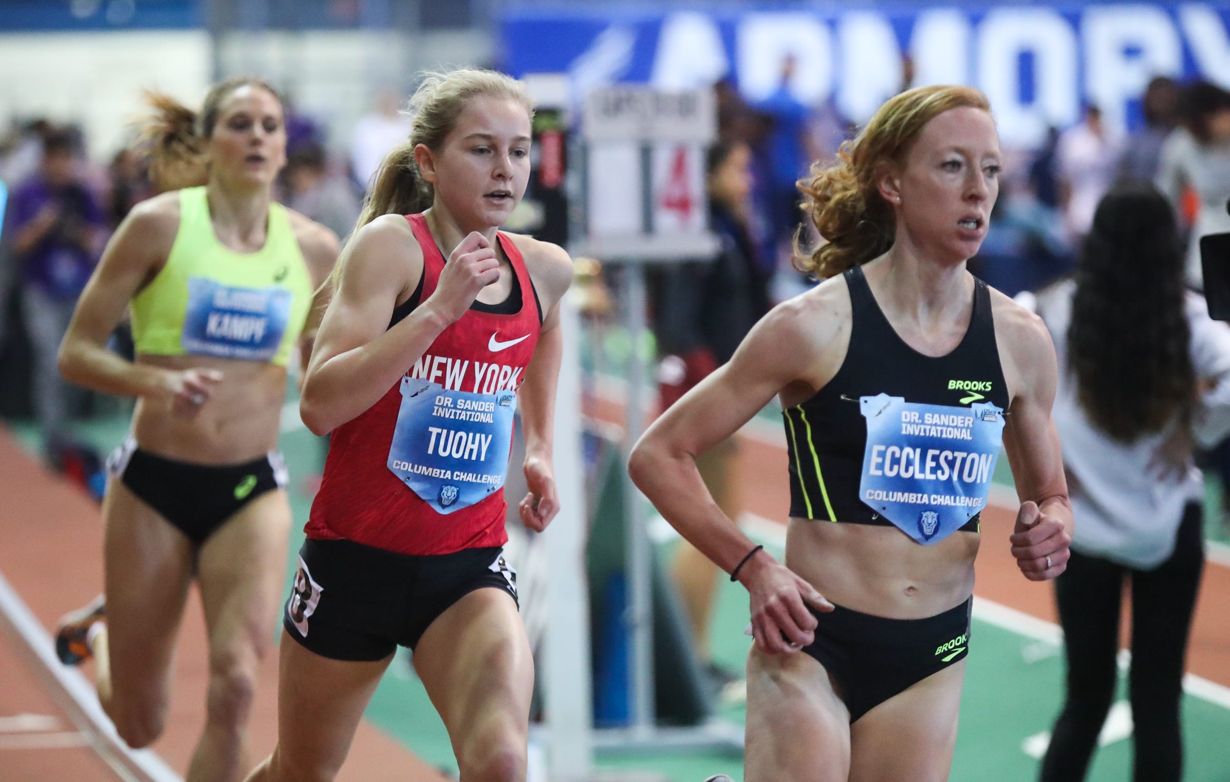 Katelyn Tuohy Sets 3000-meter Indoor Record