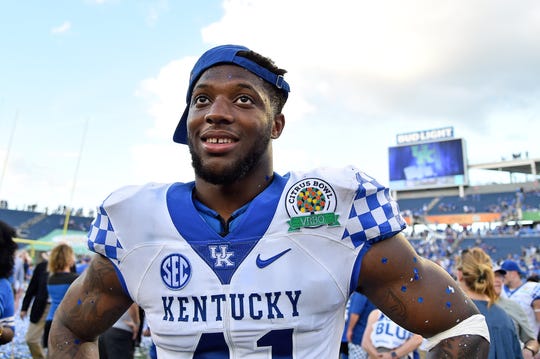 Could Kentucky Wildcats standout Josh Allen be the Arizona Cardinals' No. 1 pick in the 2019 NFL draft?