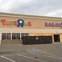 Clarksville S Former Toys R Us Space To Become Furniture Store