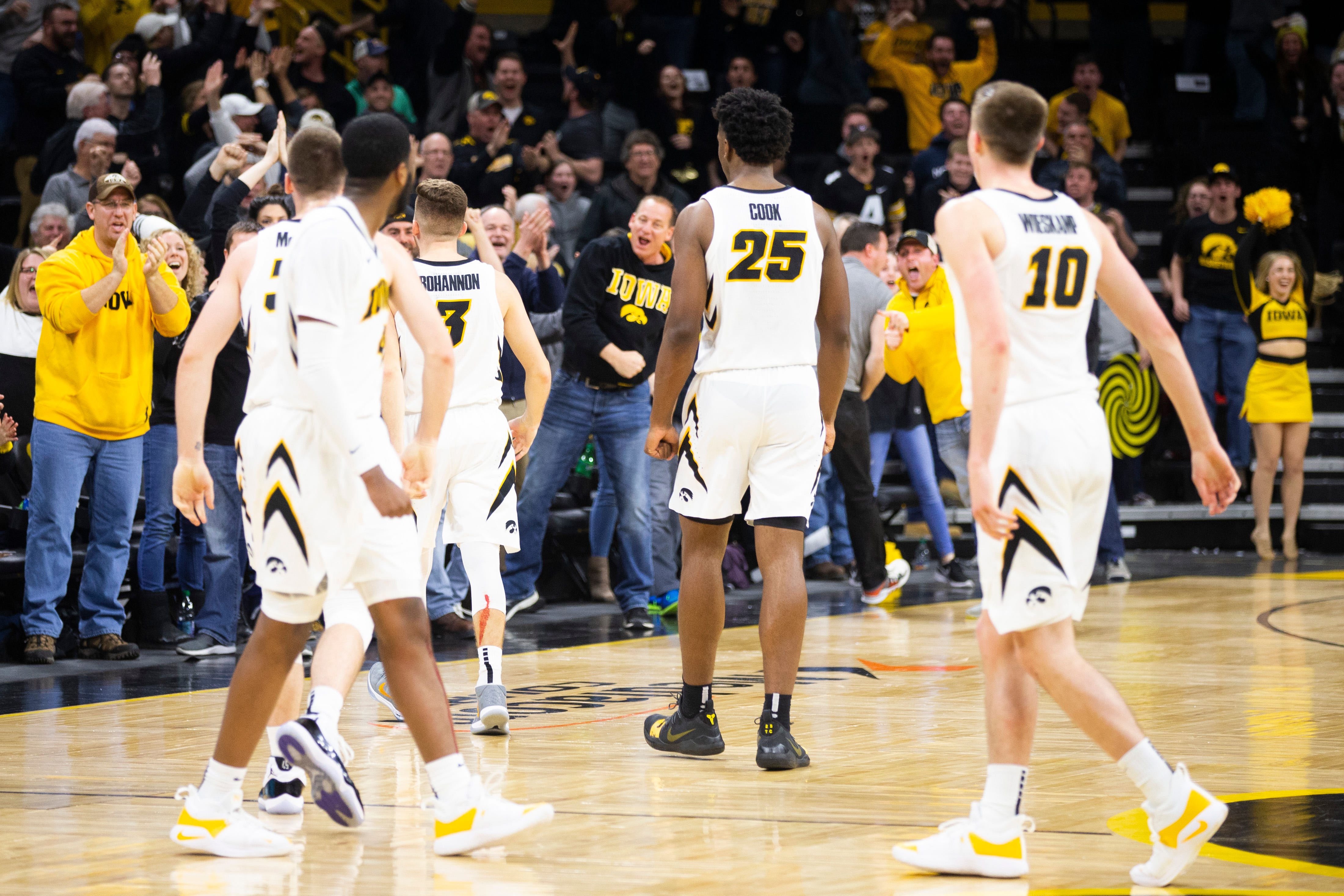 Photos: Iowa Hawkeyes Men's Basketball Vs. Northwestern Wildcats