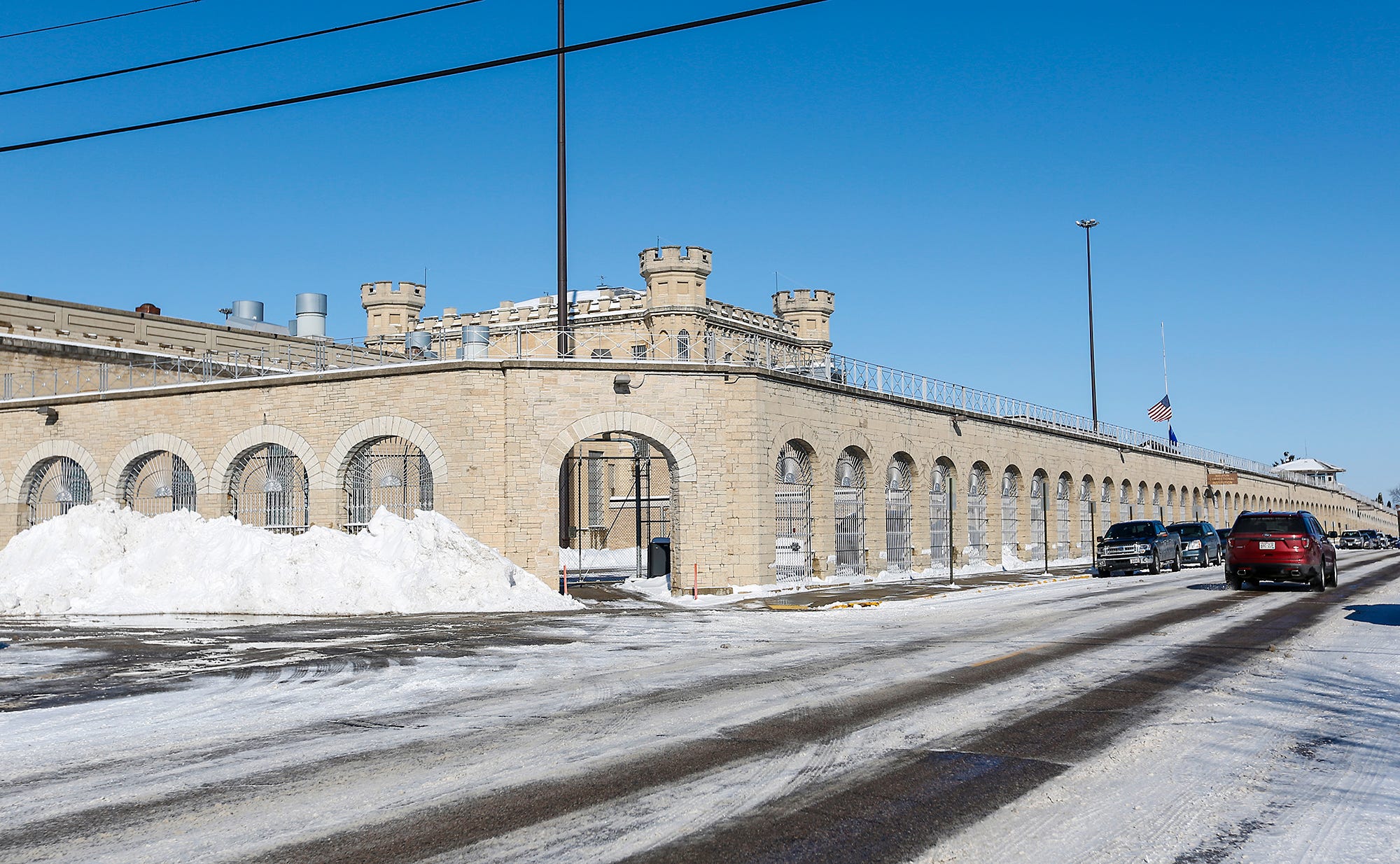 Authorities Investigate Waupun Correctional Institution Staff Assault