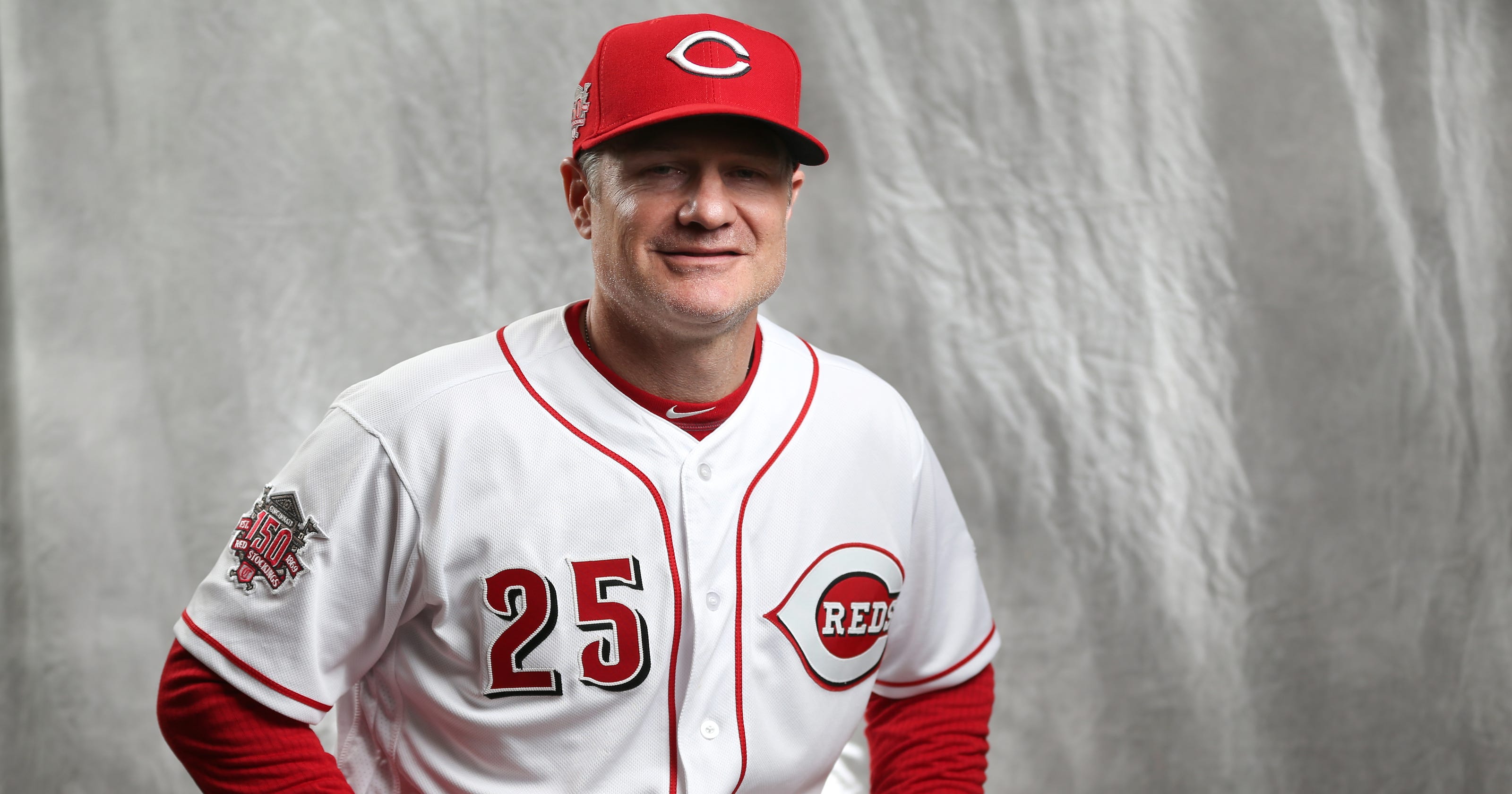 Cincinnati Reds manager David Bell posts first lineup with disclaimer