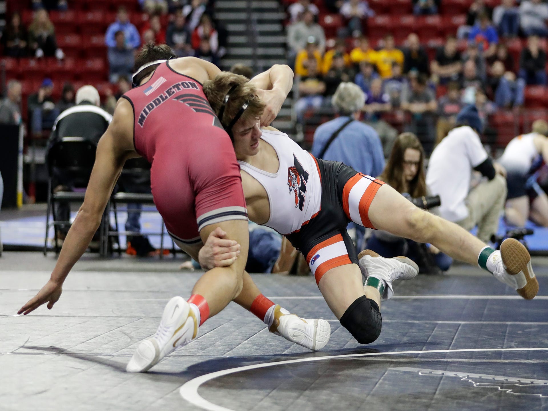 WIAA state wrestling Day 1 results from Madison