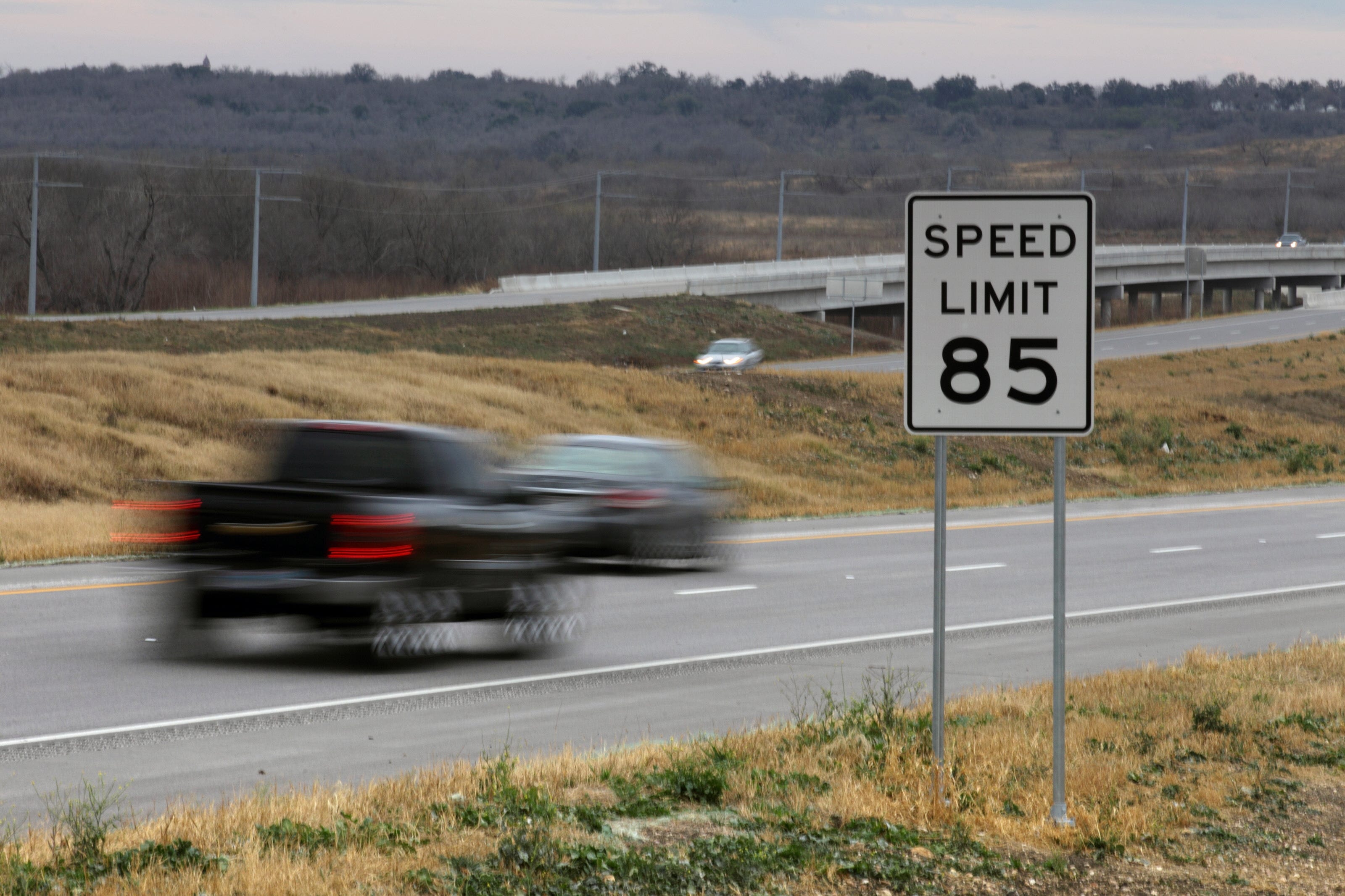 no speed limit sign autobahn
