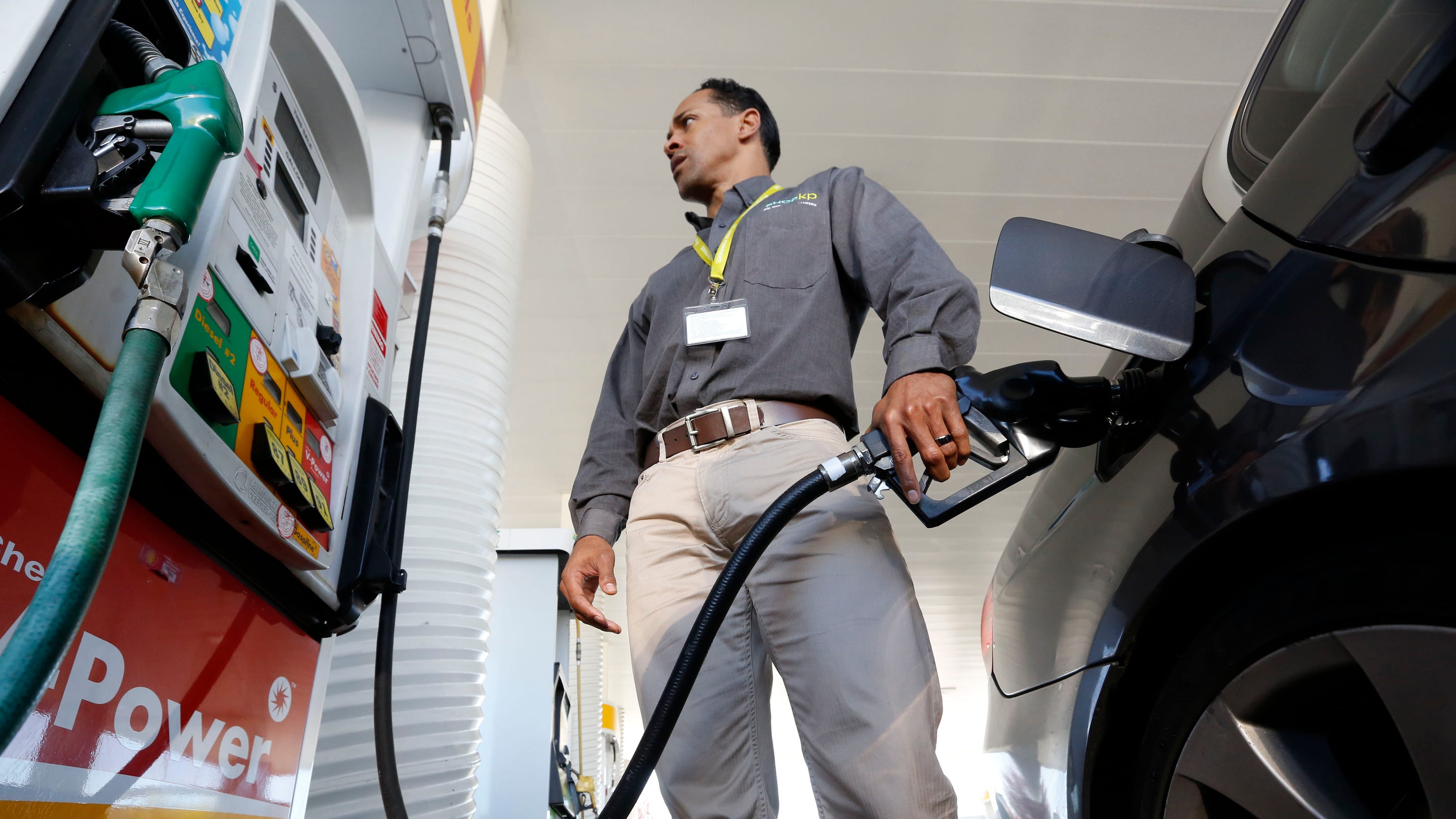Washington state proposes carbon fee, gas tax increase