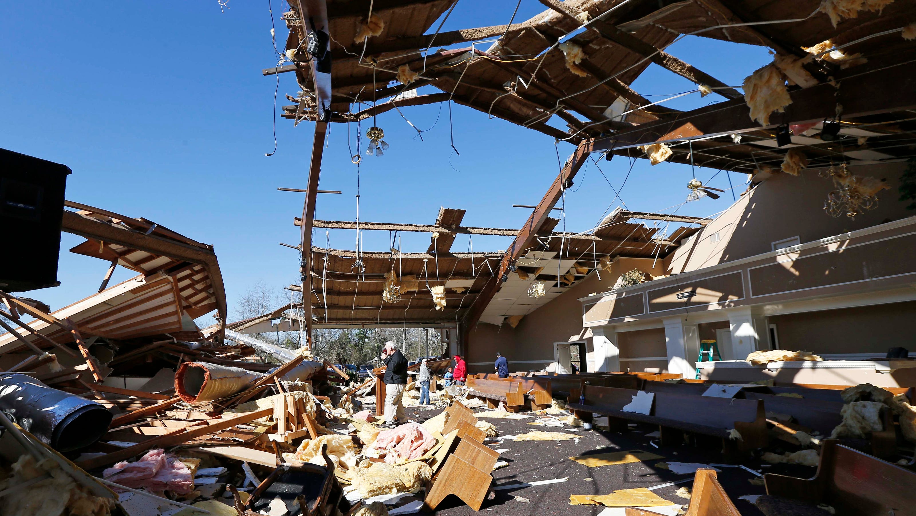 Tornado in Columbus, Mississippi First tornado death of 2019