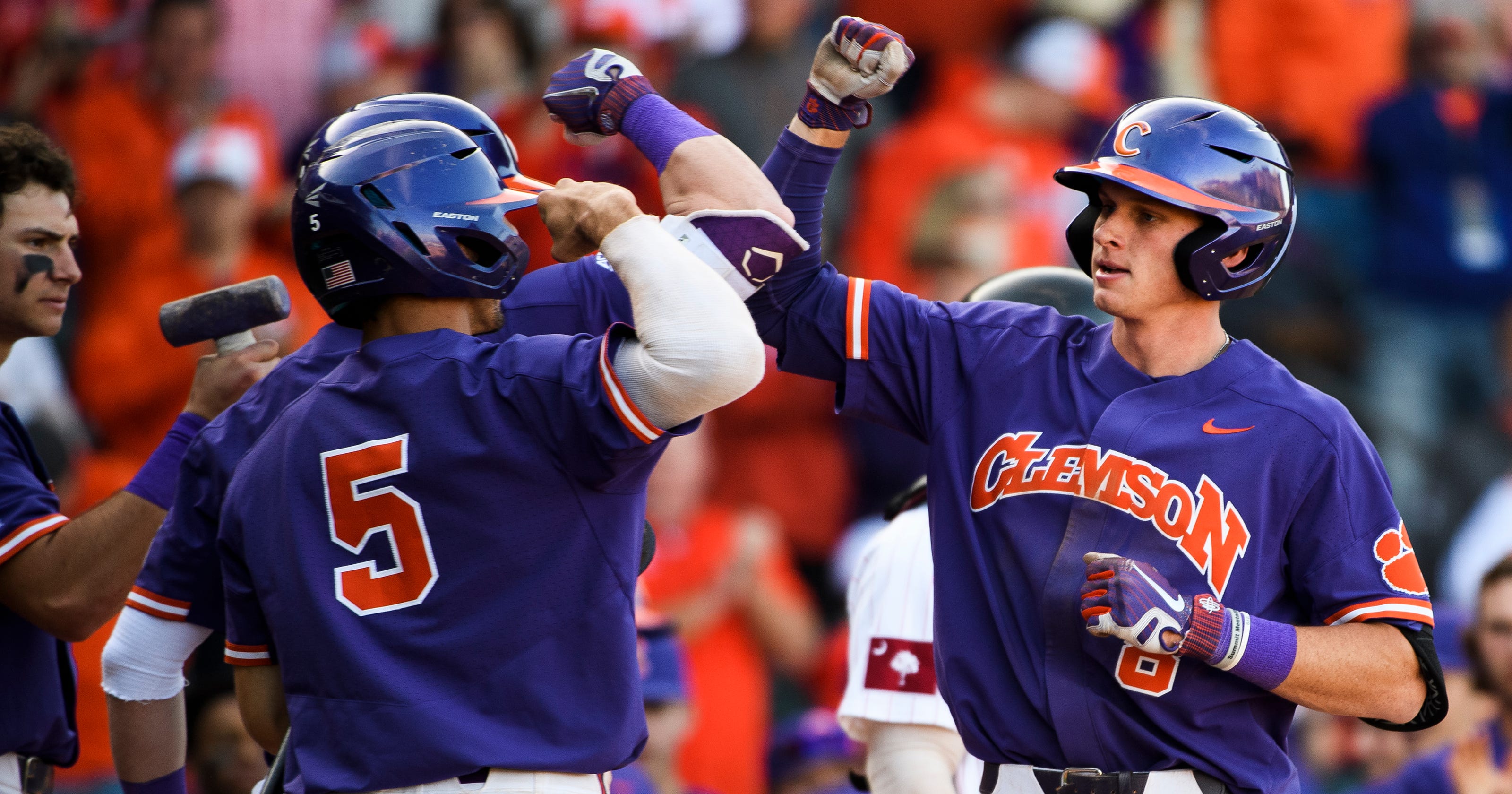 Clemson baseball plays long ball in victory against South Carolina