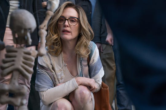 Julianne Moores Gloria Bell Hits The High Notes Review