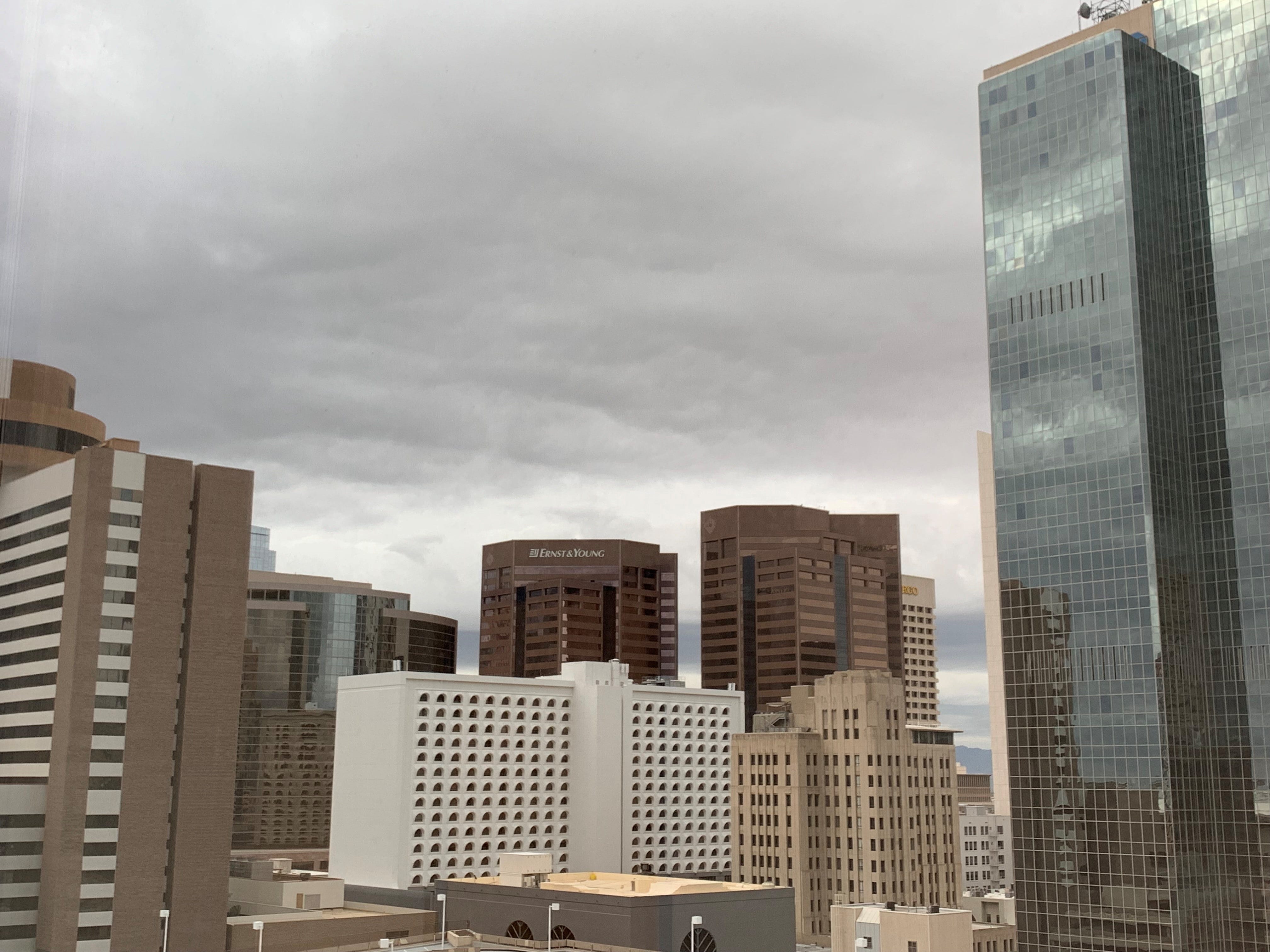 Weekend Weather: Dry And Cool, Rain Arrives Monday In Phoenix Area