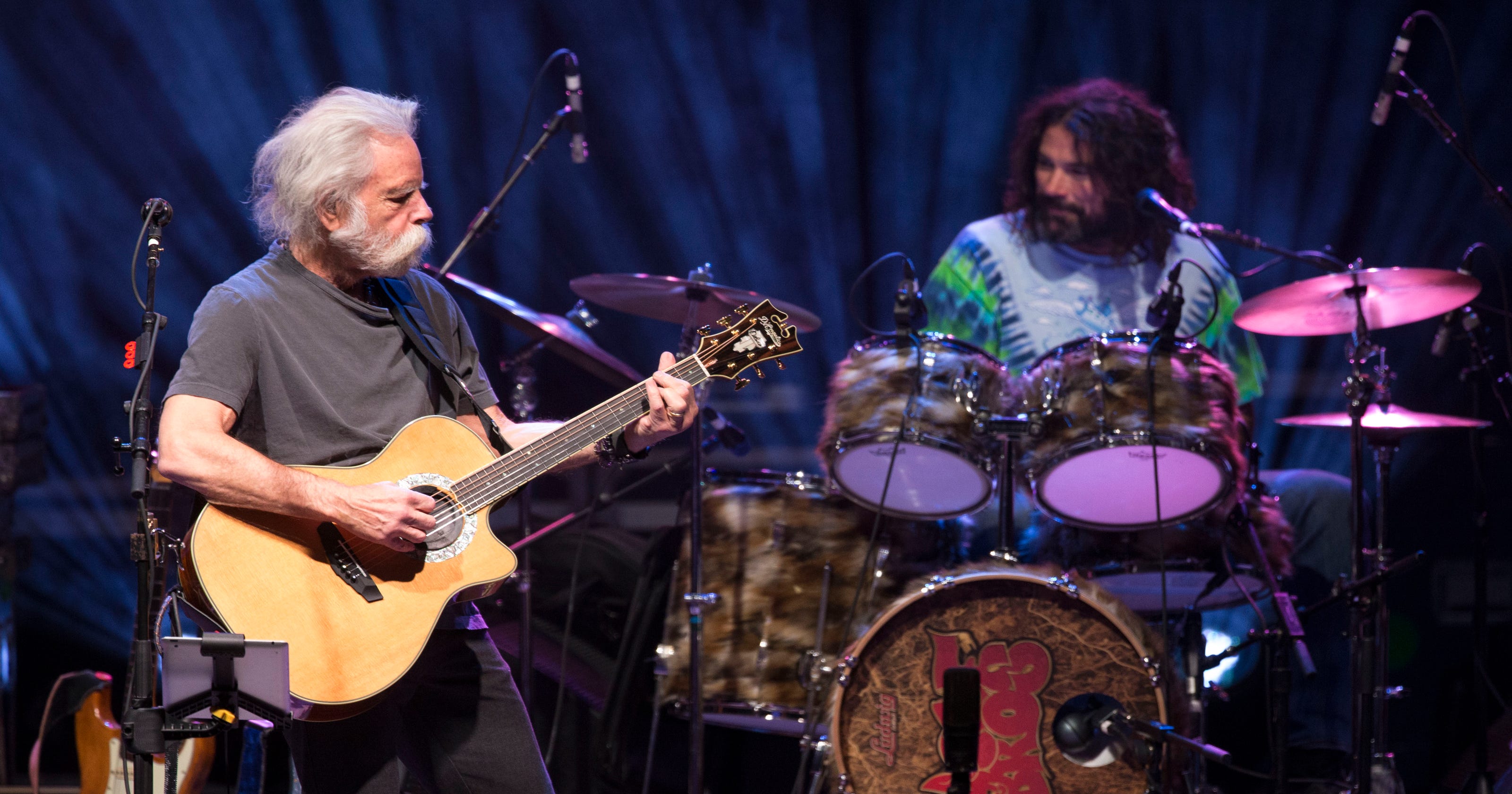 Bob Weir 2019 tour Photos, setlist, review with Wolf Bros., Red Bank