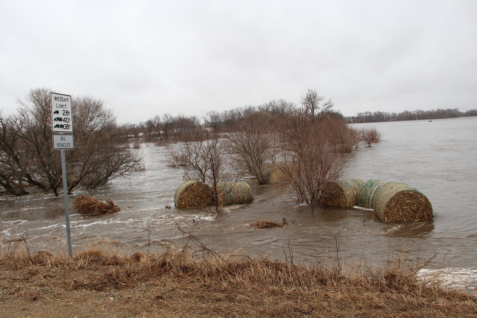 Iowa Flooding Western Iowa Town Evacuating Amid Rising Waters   07fbf3e2 E61f 4726 Aeee 129c761f989b 7301350C 6053 476A 976E 0EE212A00401 