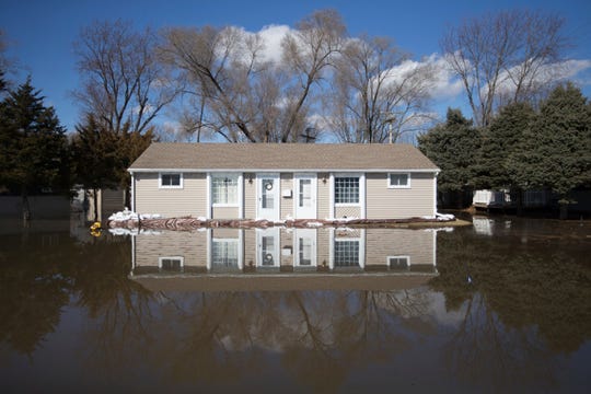 Midwest Flooding Triggered By Bomb Cyclone Thousands Evacuate 6502