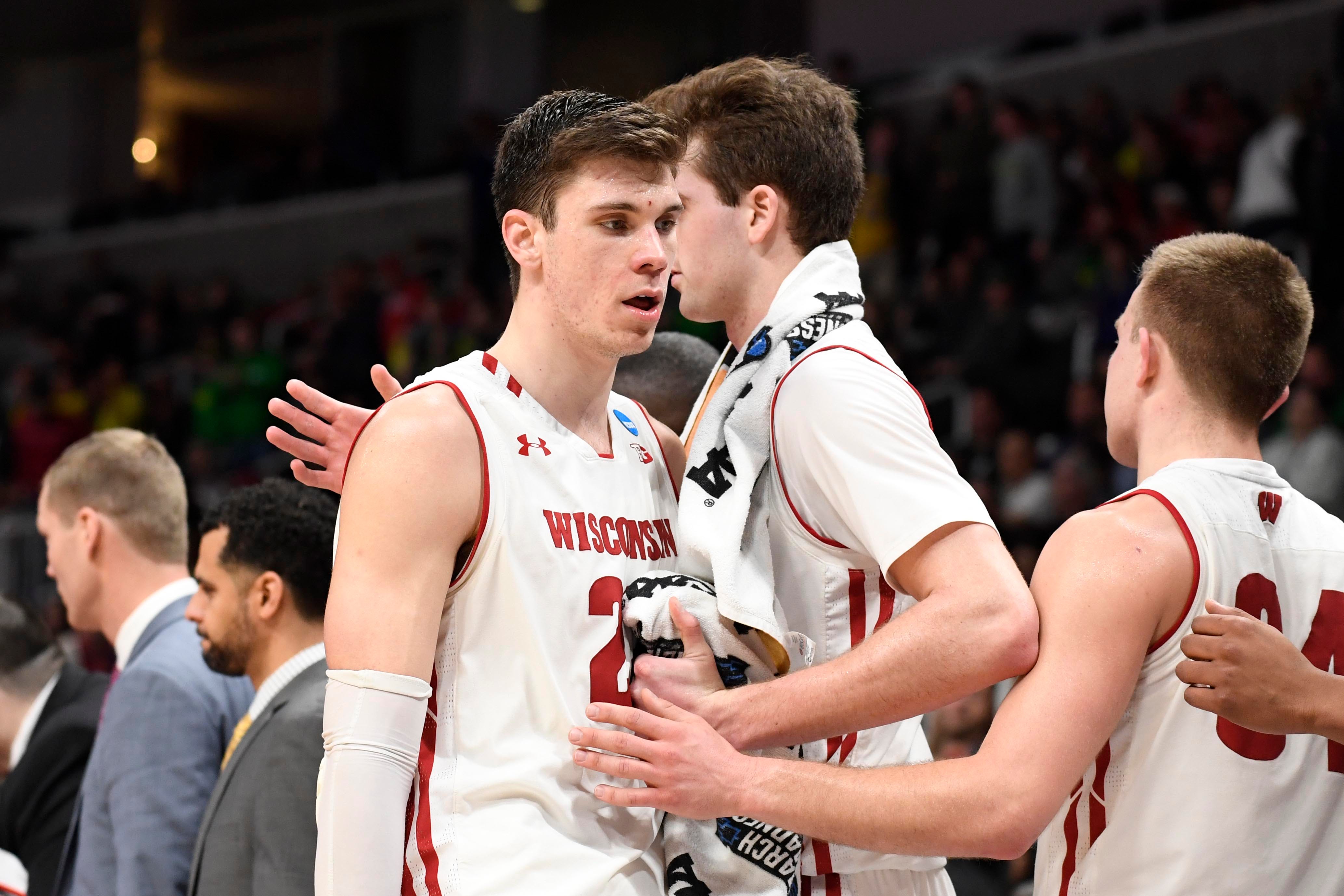 Wisconsin Badgers Basketball | Bleacher Report | Latest News, Scores ...