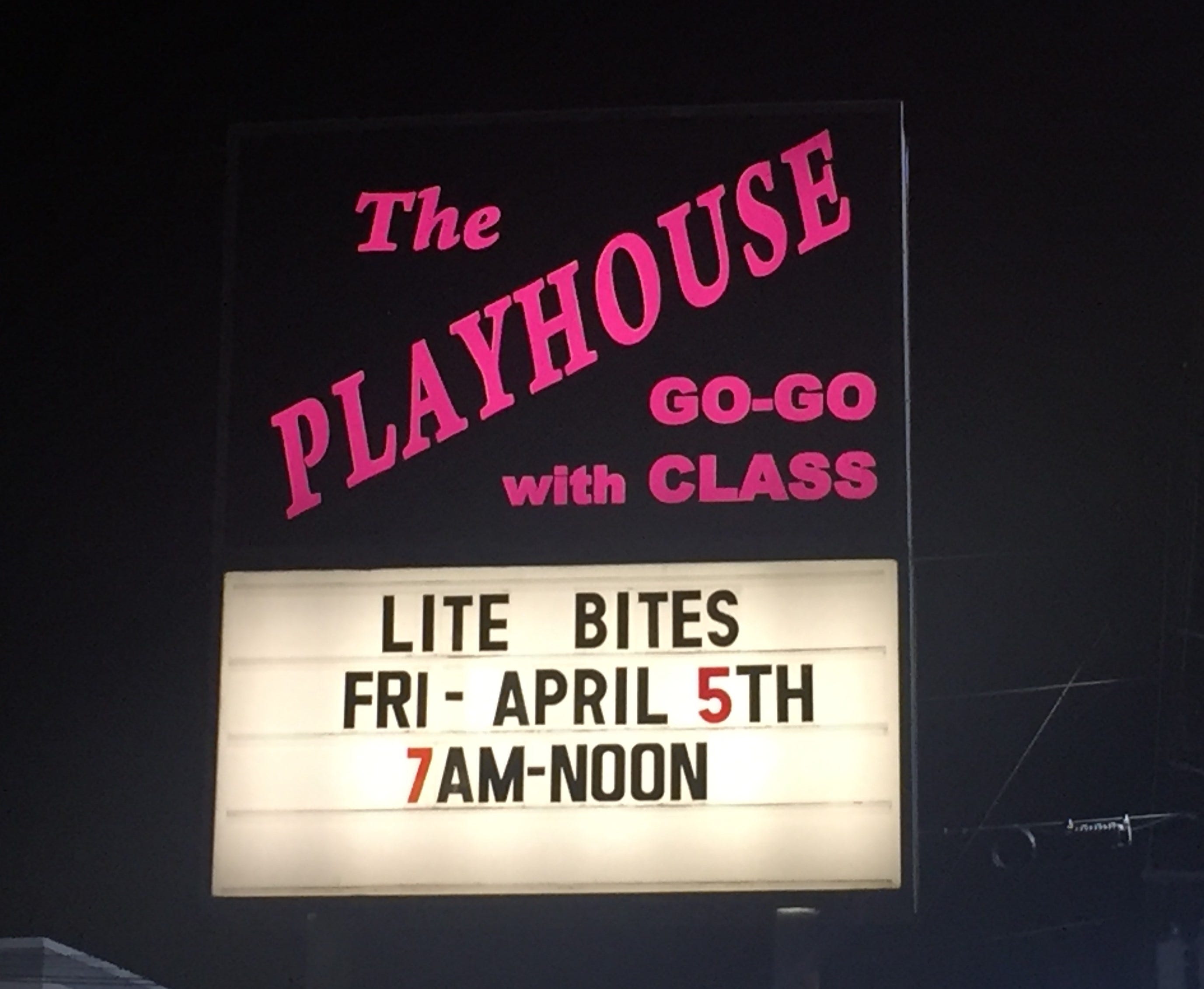 playhouse lounge schedule