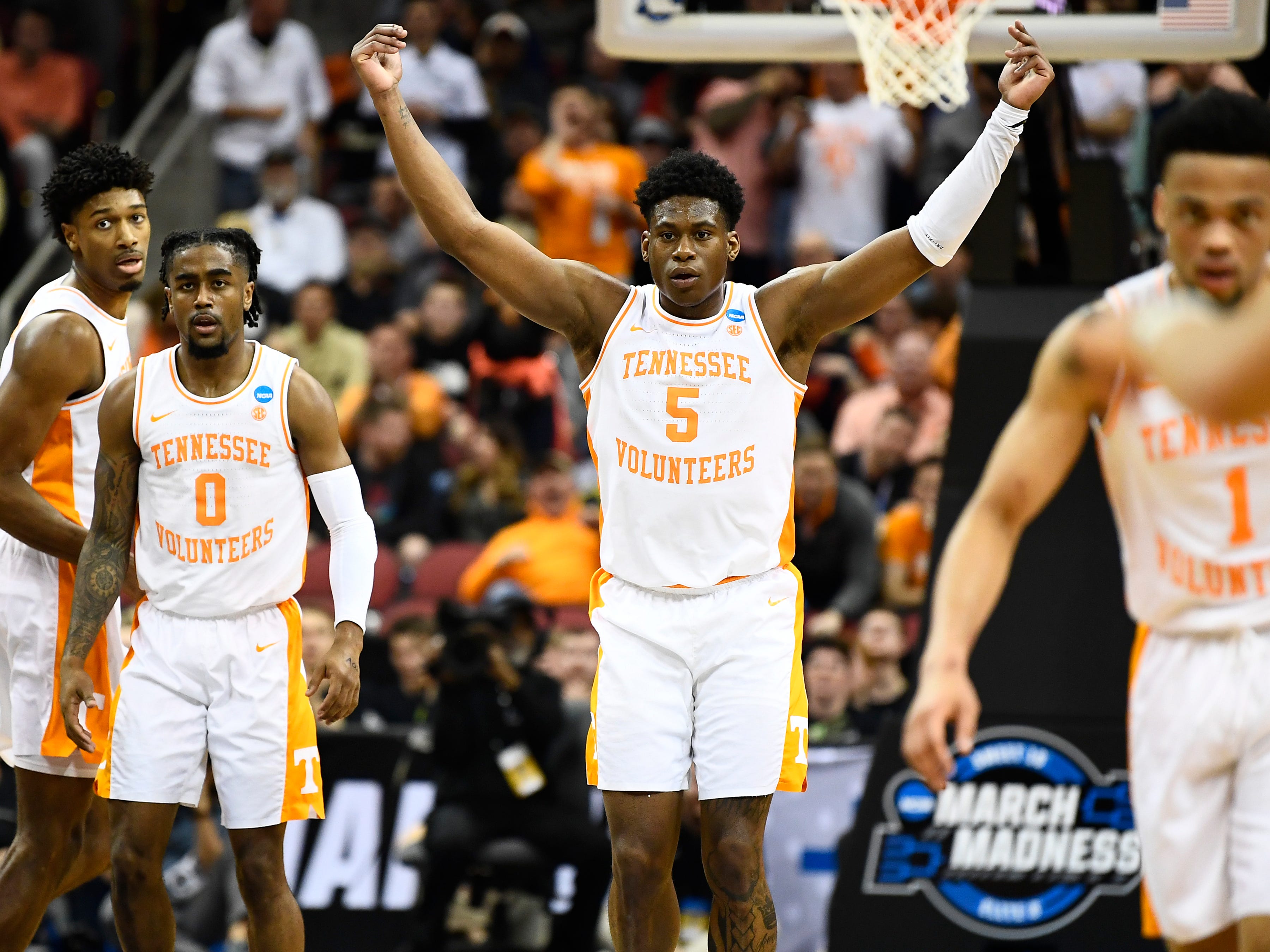 Tennessee Basketball Falls to Mississippi State in SEC Tournament Quarterfinals