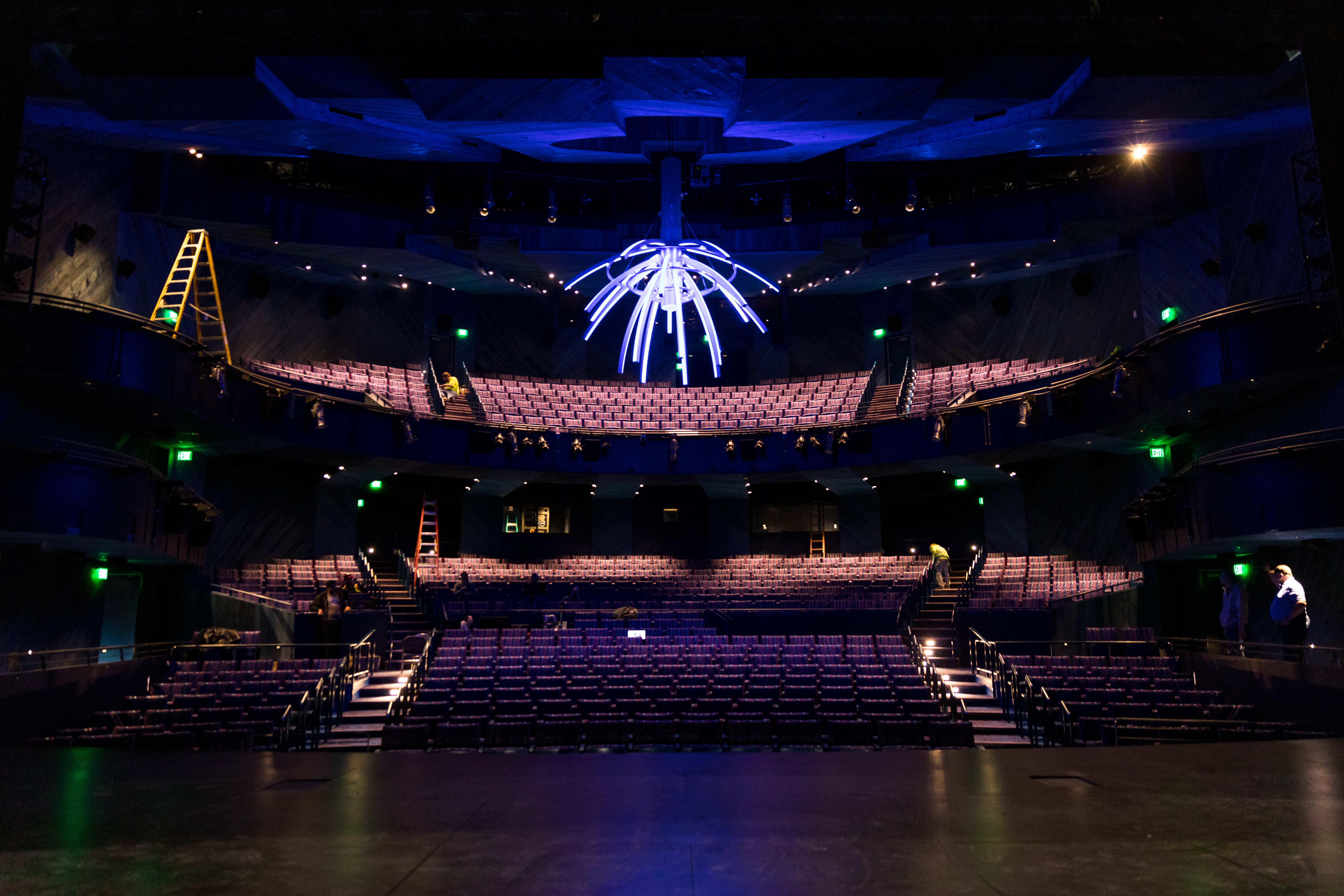 larson theater seating