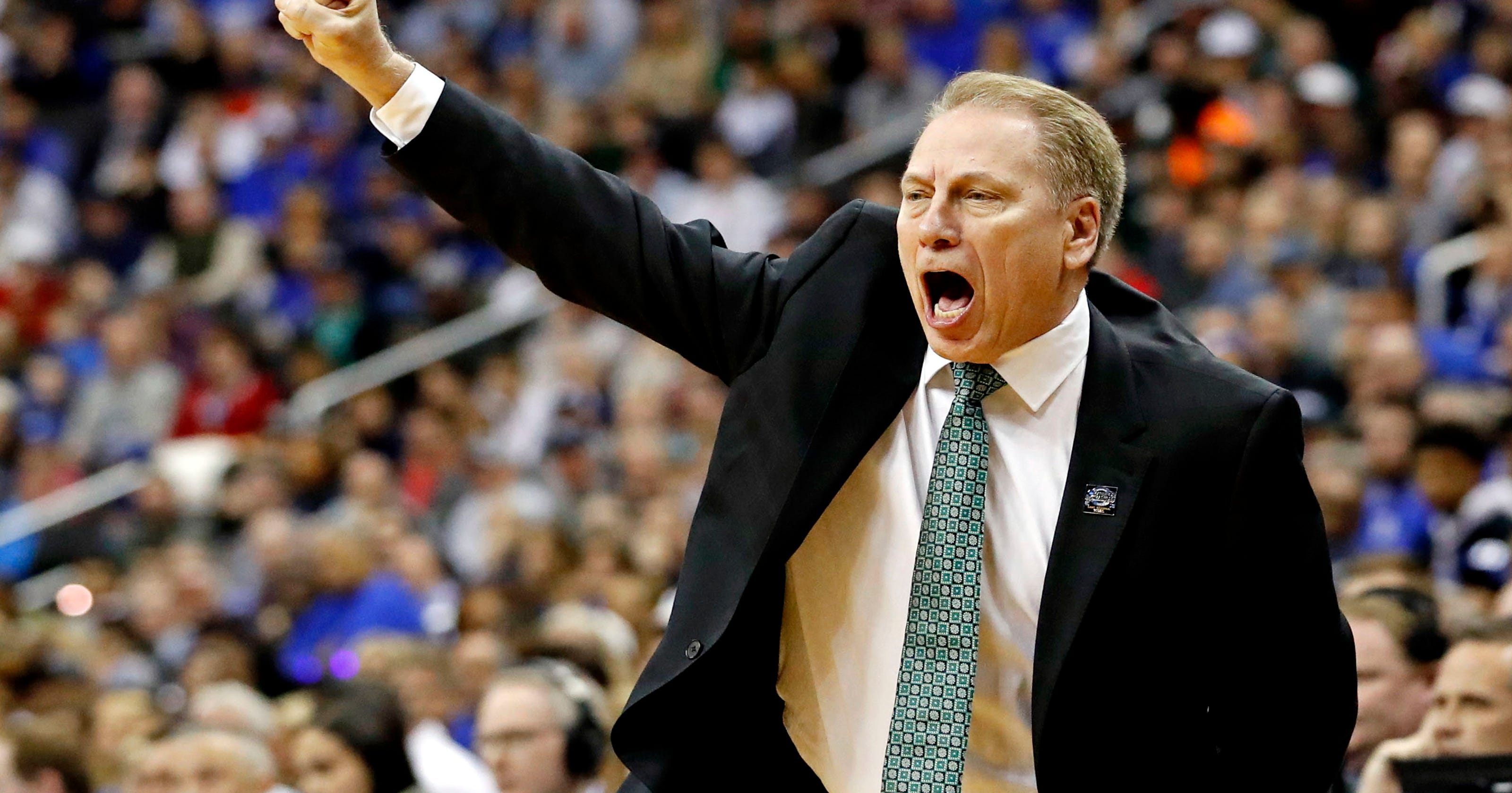 Tom Izzo screaming at players doesn't build 'character' Daugherty