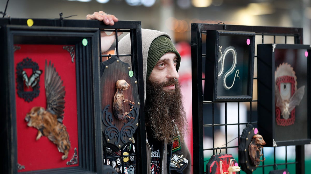 Oddities & Curiosities Expo brings weird to Indiana State Fairgrounds