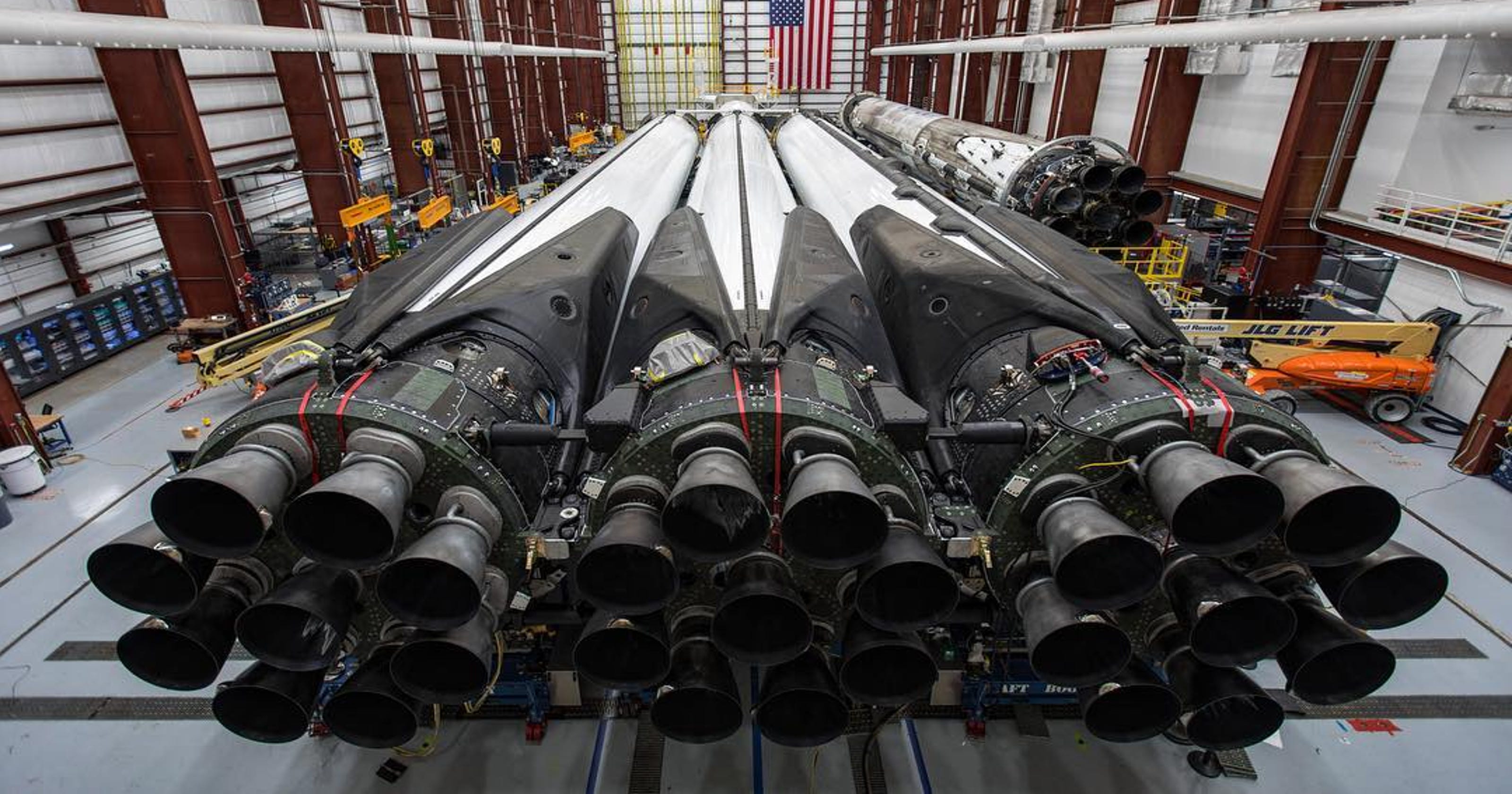 Download Space X Falcon 9 Engine Background