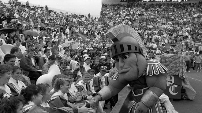 Fun Facts About Msu S Sparty 3 Time National Mascot Of The Year Winner