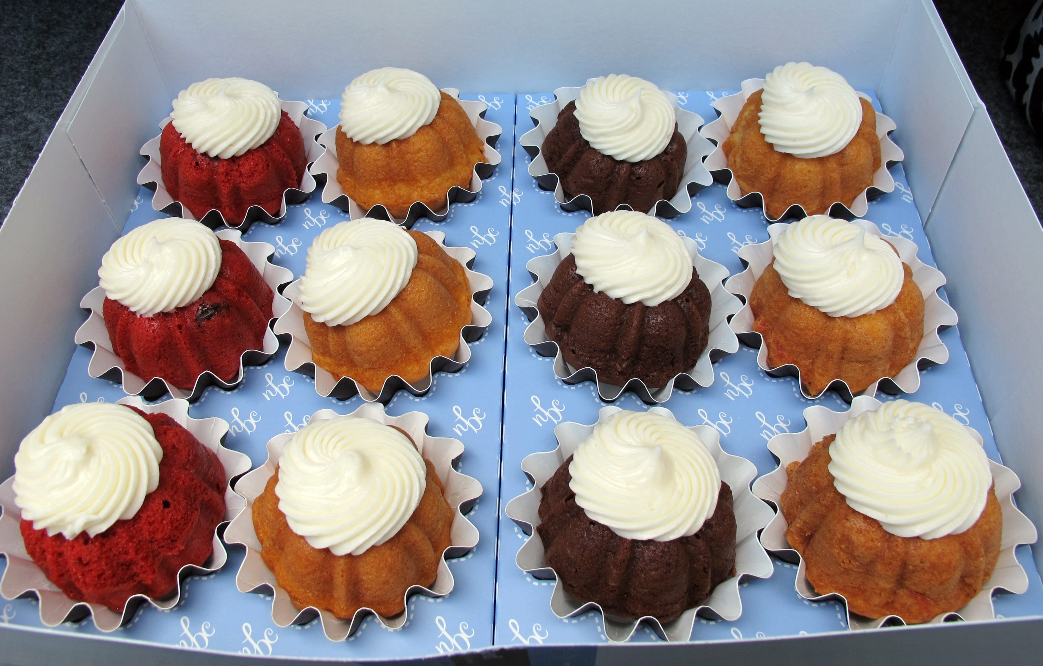 in-the-know-nothing-bundt-cakes-franchise-opens-in-naples