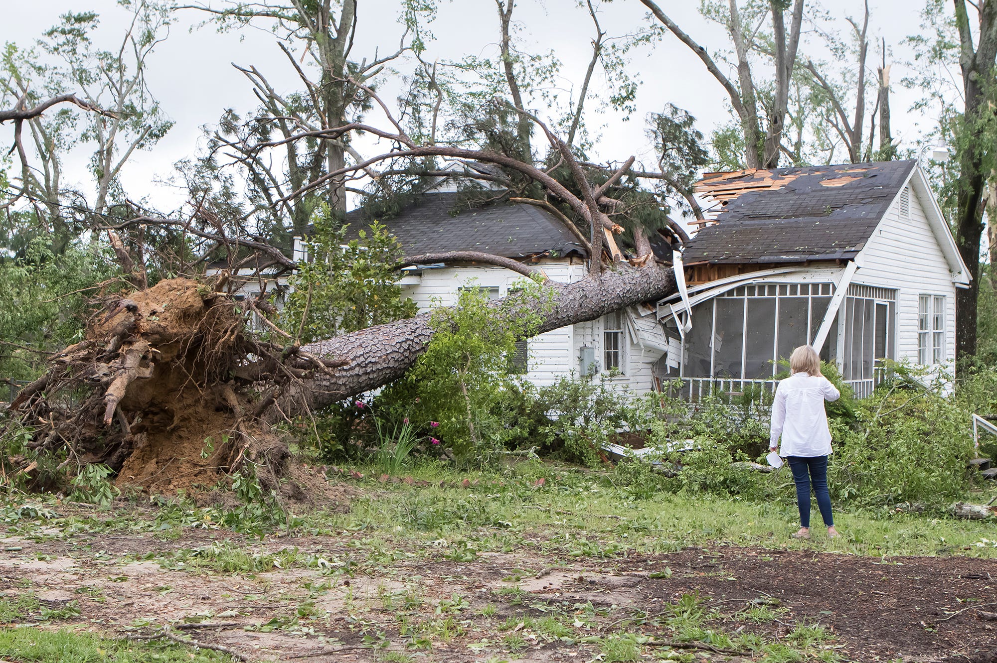 Churches, businesses work to help storm victims